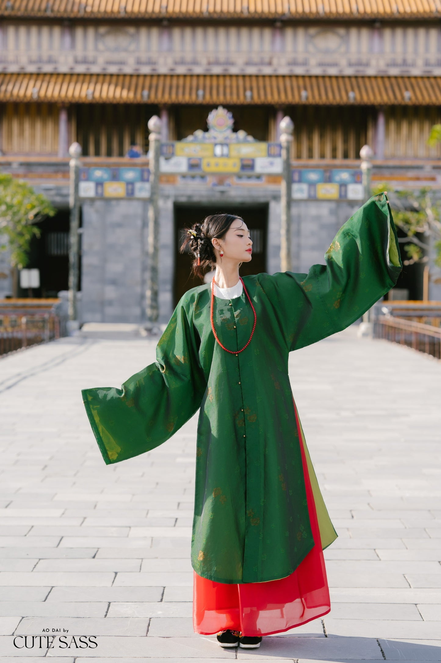 Ao Tu Dien Green - Four-Panel Robe