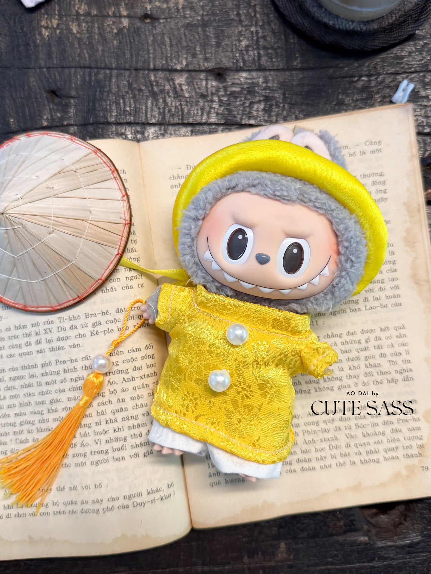 Yellow Gam Vietnamese Ao Dai Set for Labubu – Includes Pants & Round Headband (Doll Not Included)