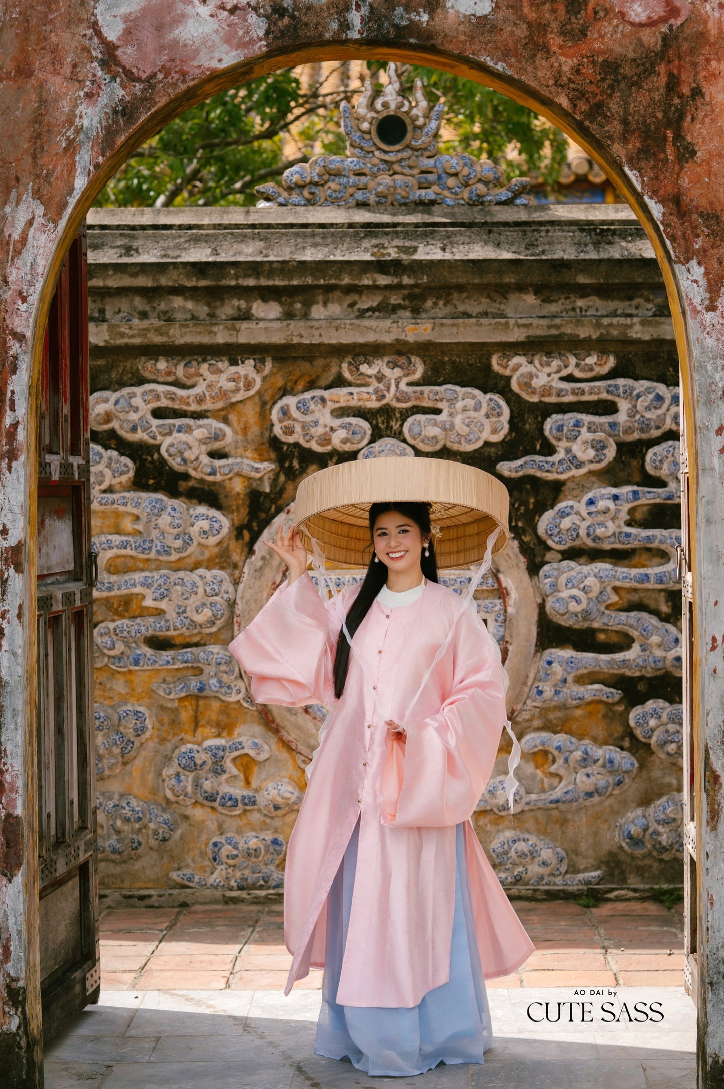 Ao Tu Dien Pink - Four-Panel Robe