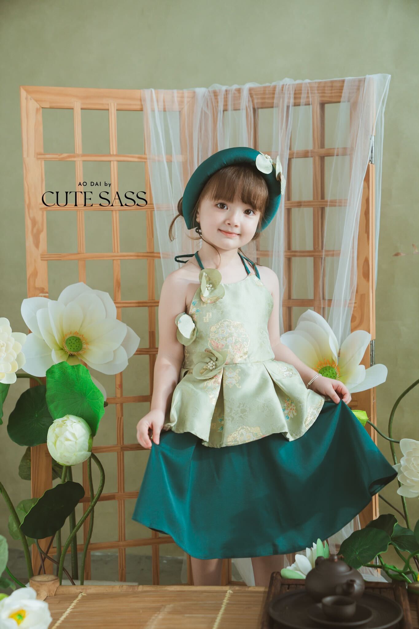 Girl Green Gold 3D Orchid Yem Ao Dai Set with Skirt and Headband