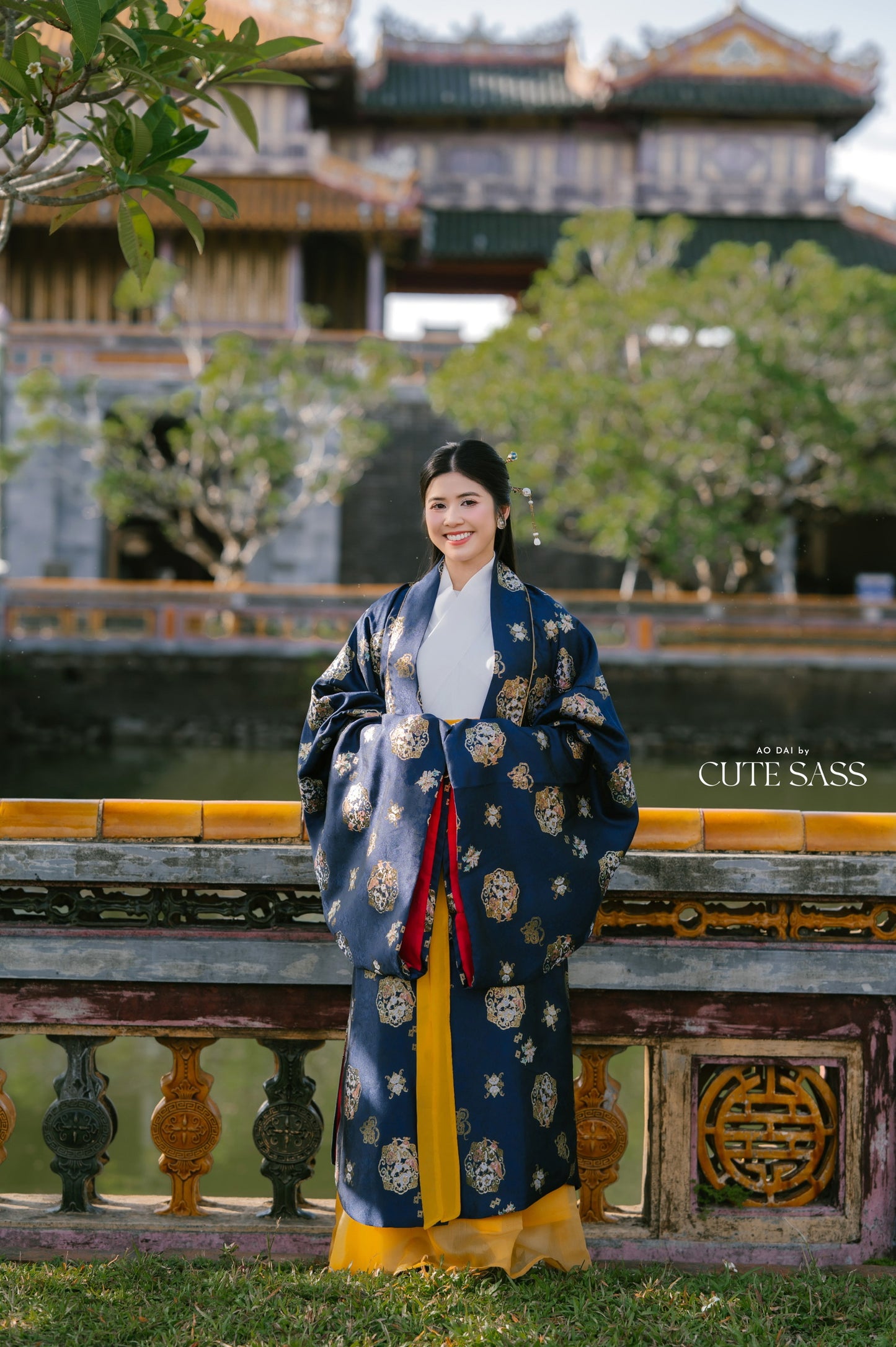 Ao Doi Kham Navy Blue - Parallel-Flapped Jacket