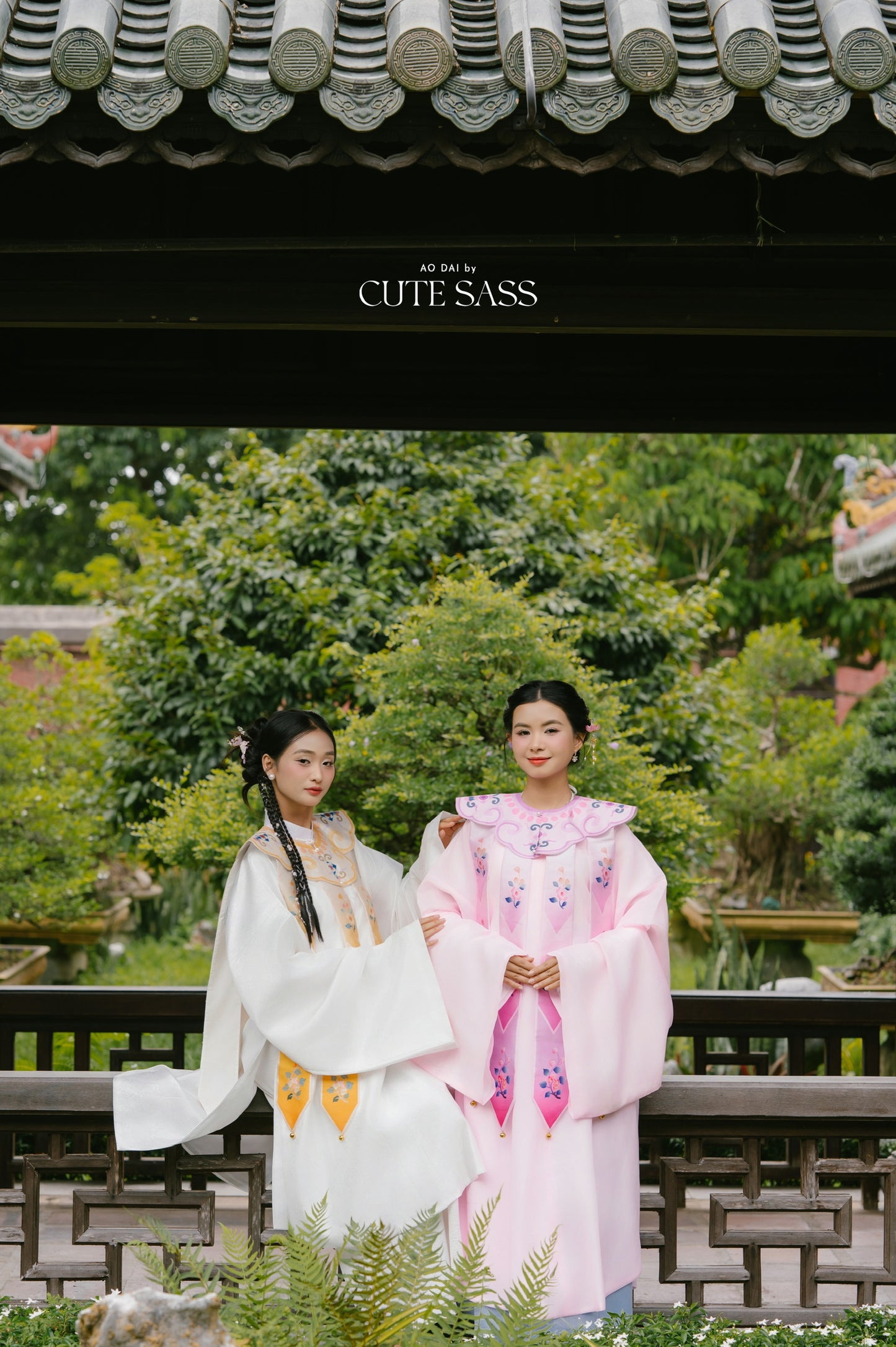 Van Kien - Cloud Shoulder Cape