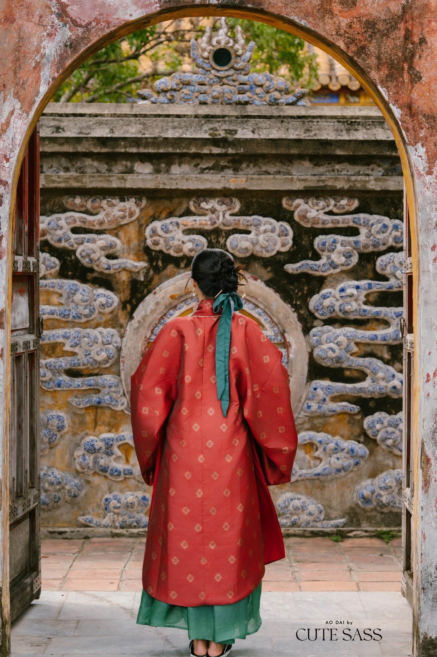 Ao Doi Kham Red - Parallel-Flapped Jacket
