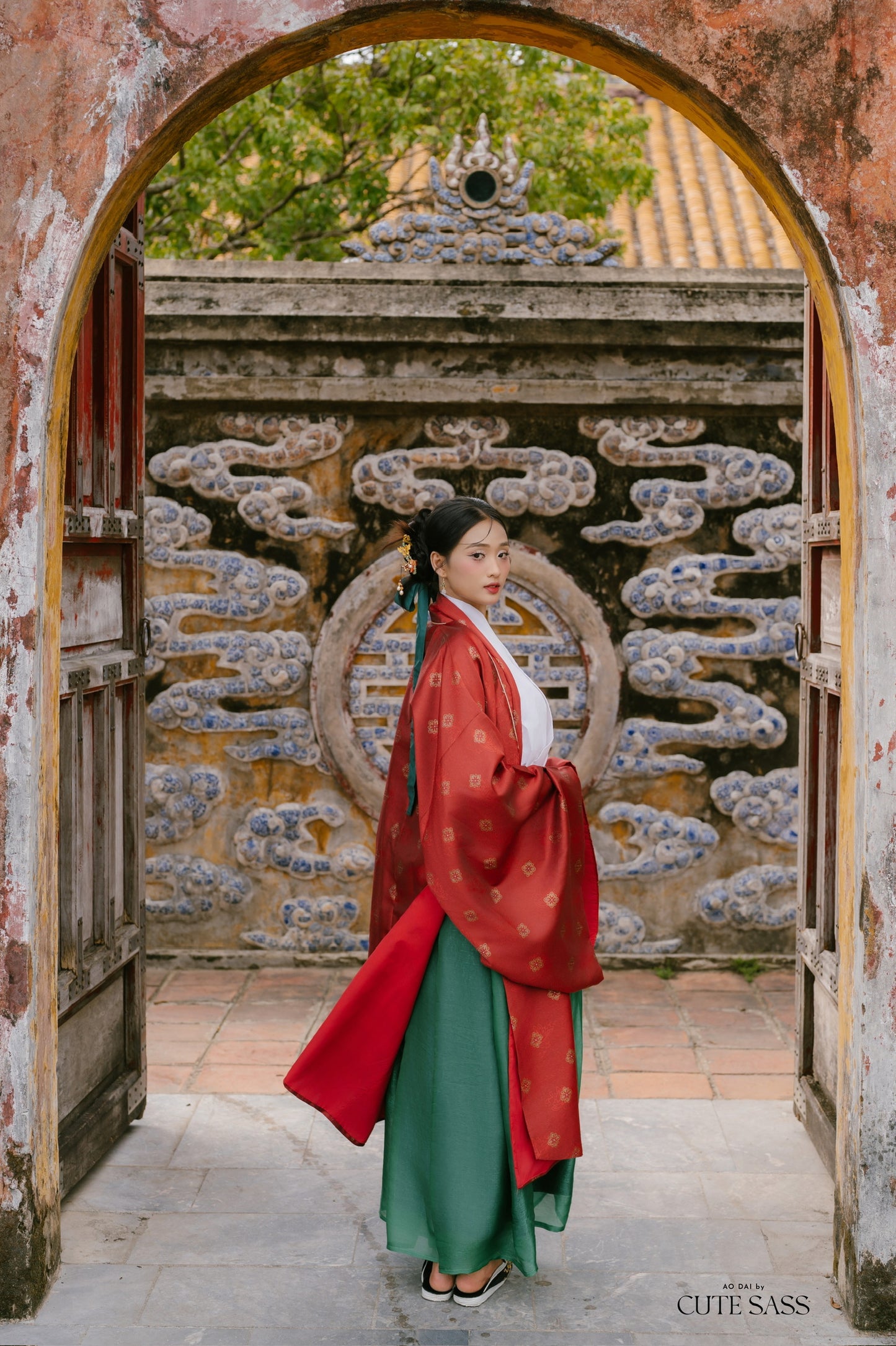 Ao Doi Kham Red - Parallel-Flapped Jacket