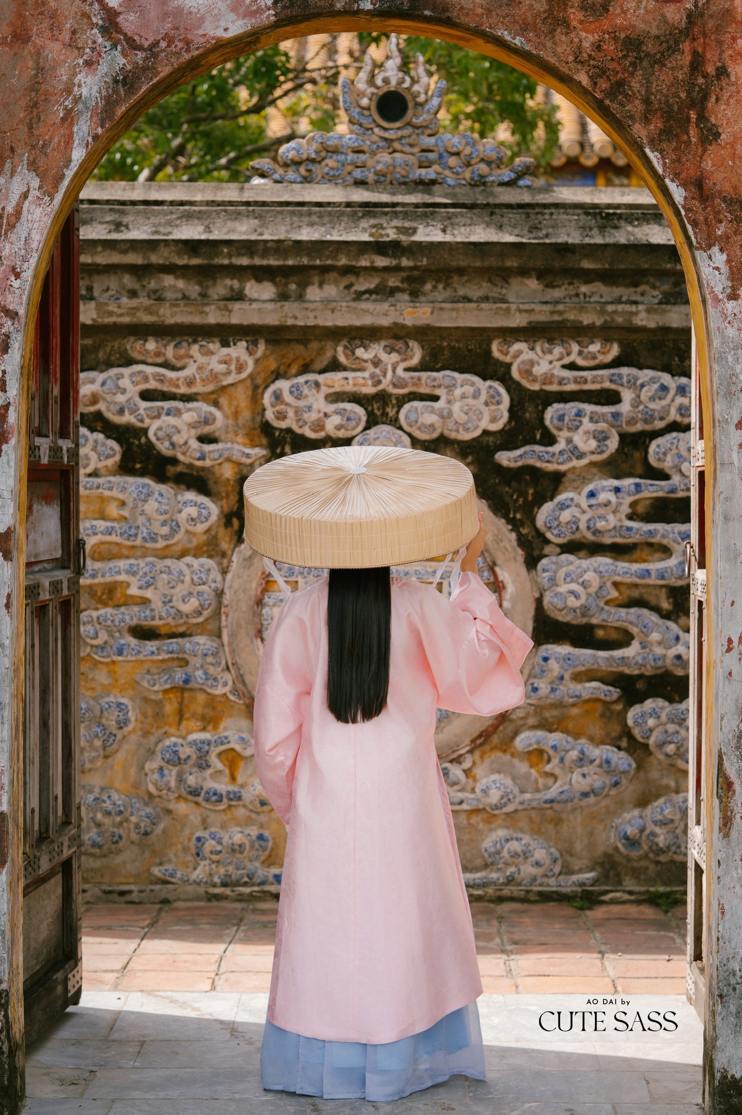 Ao Tu Dien Pink - Four-Panel Robe