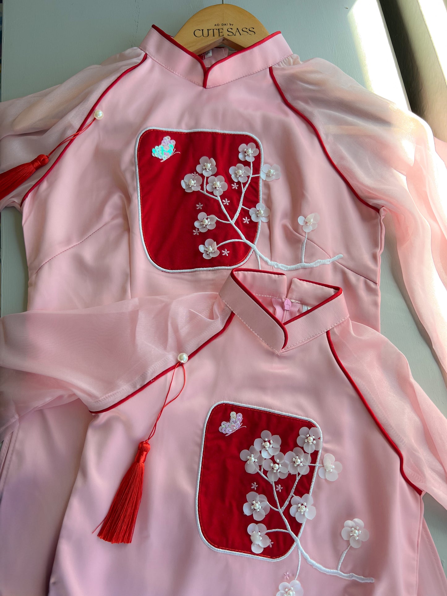 Family Embroidery Red Embroidery Ao Dai Set