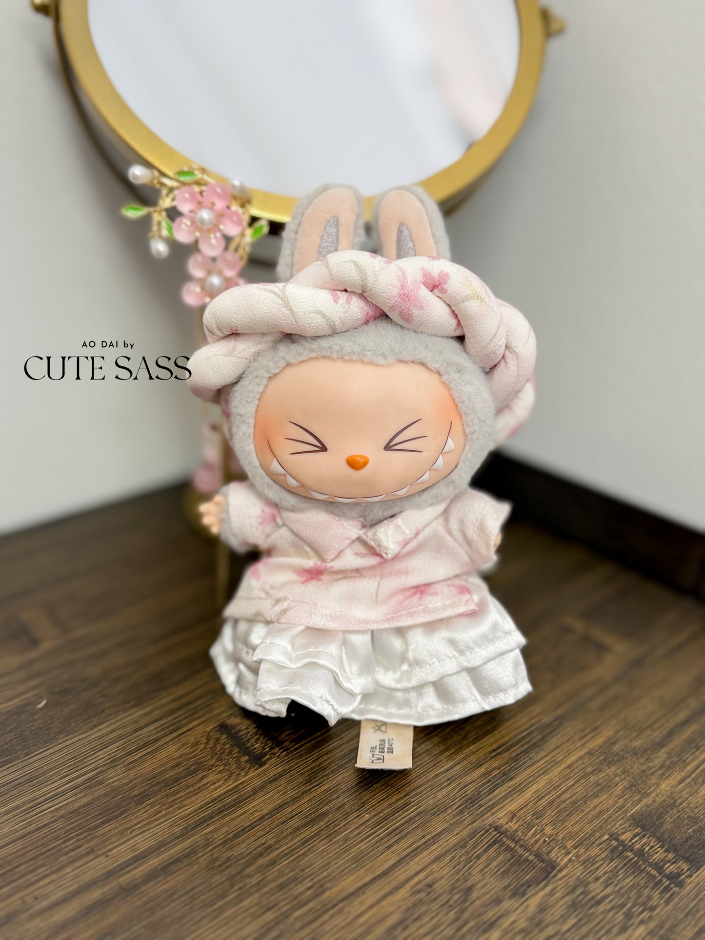 Pink Spring Enchant Vietnamese Ao Dai Set for Labubu – Includes Pants & Headband (Doll Not Included)