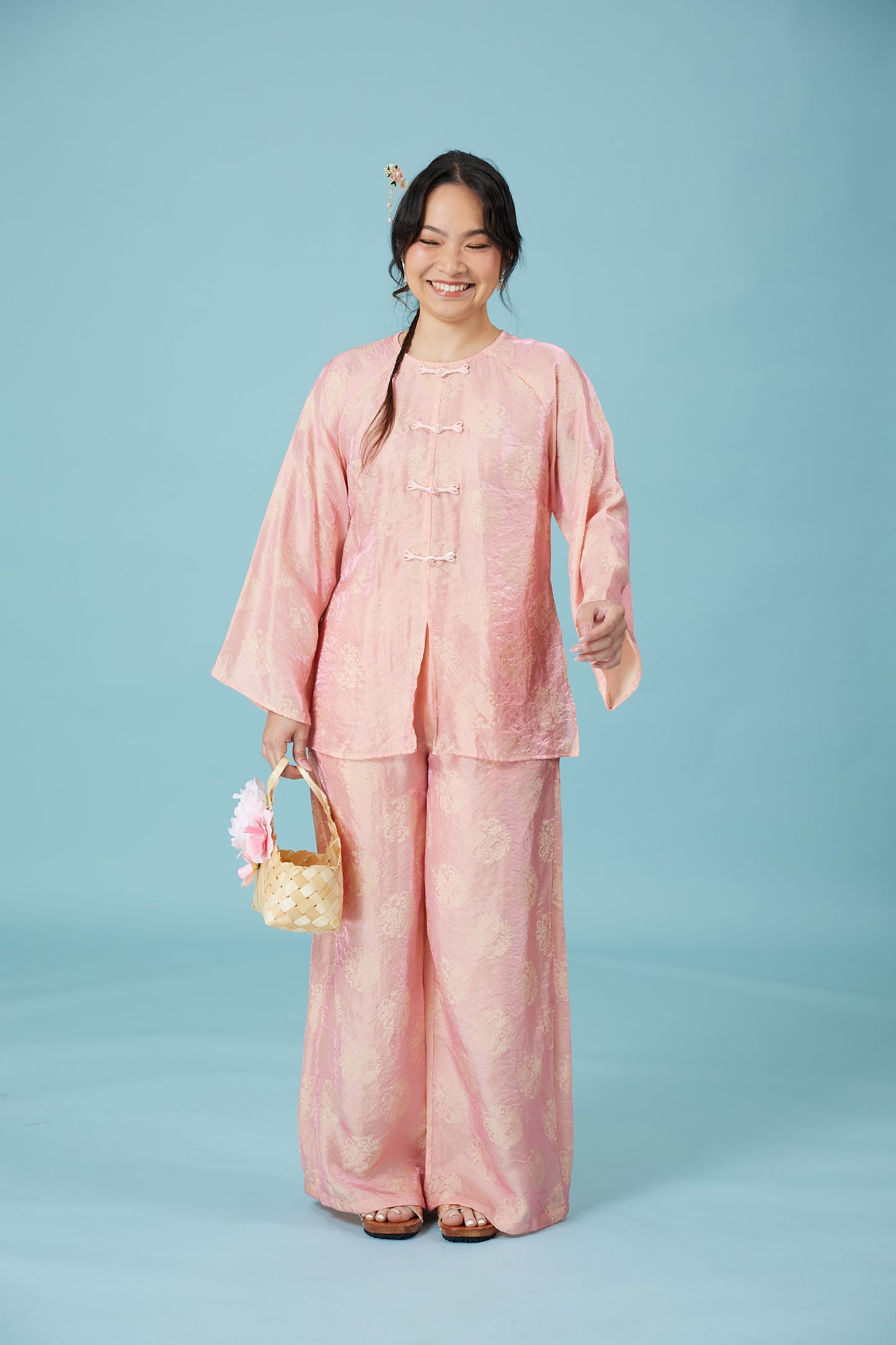 Vân - Peach Bow Knot Round Collar Bà Ba Top Only, No Pants