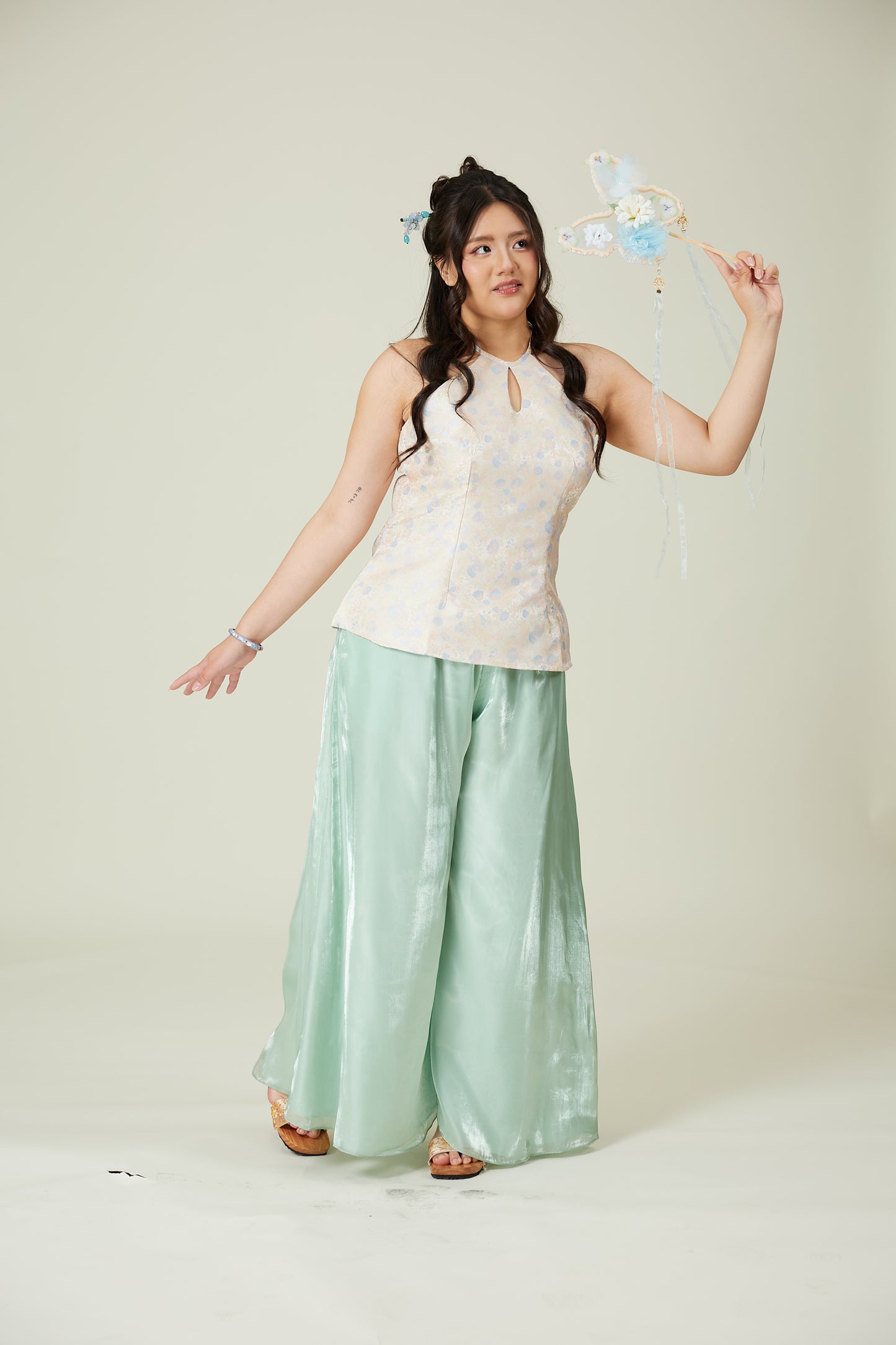 Vân - Muse Pink and Blue Flower Buds Yem Inspired Top Only, No Pants