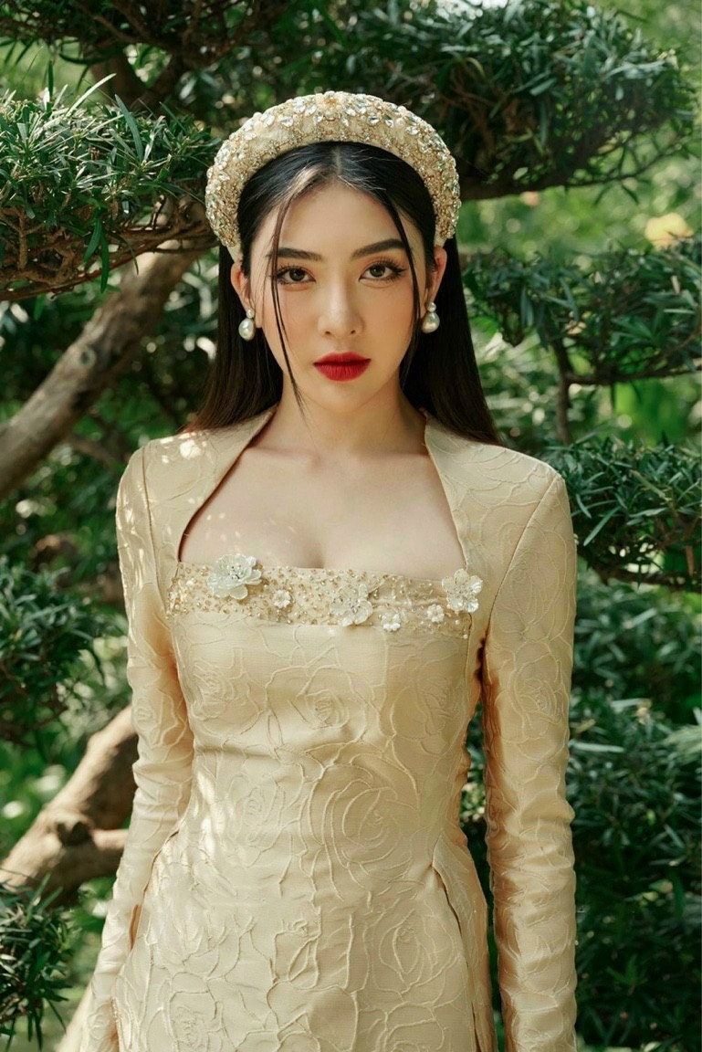 Family GOLD Gam Ao Dai Set (3/4 Sleeves)| Pre-made Traditional Vietnamese Ao Dai | Lunar New Year | Ao Dai for Girl, Mom, Dad, Boy | 11-14D