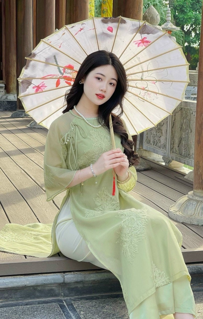 Shifted Chiffon Embroidery Ao Dai Top Only, NO PANTS (5 Colors)