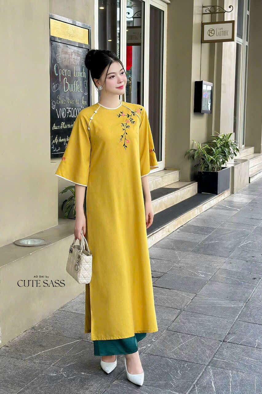 Shifted Embroidery Yellow Ao Dai Set |Pre-made Vietnamese Ao Dai|Women Ao Dai with Pants |Lunar New Year| Ao Dai Truyen Thong|