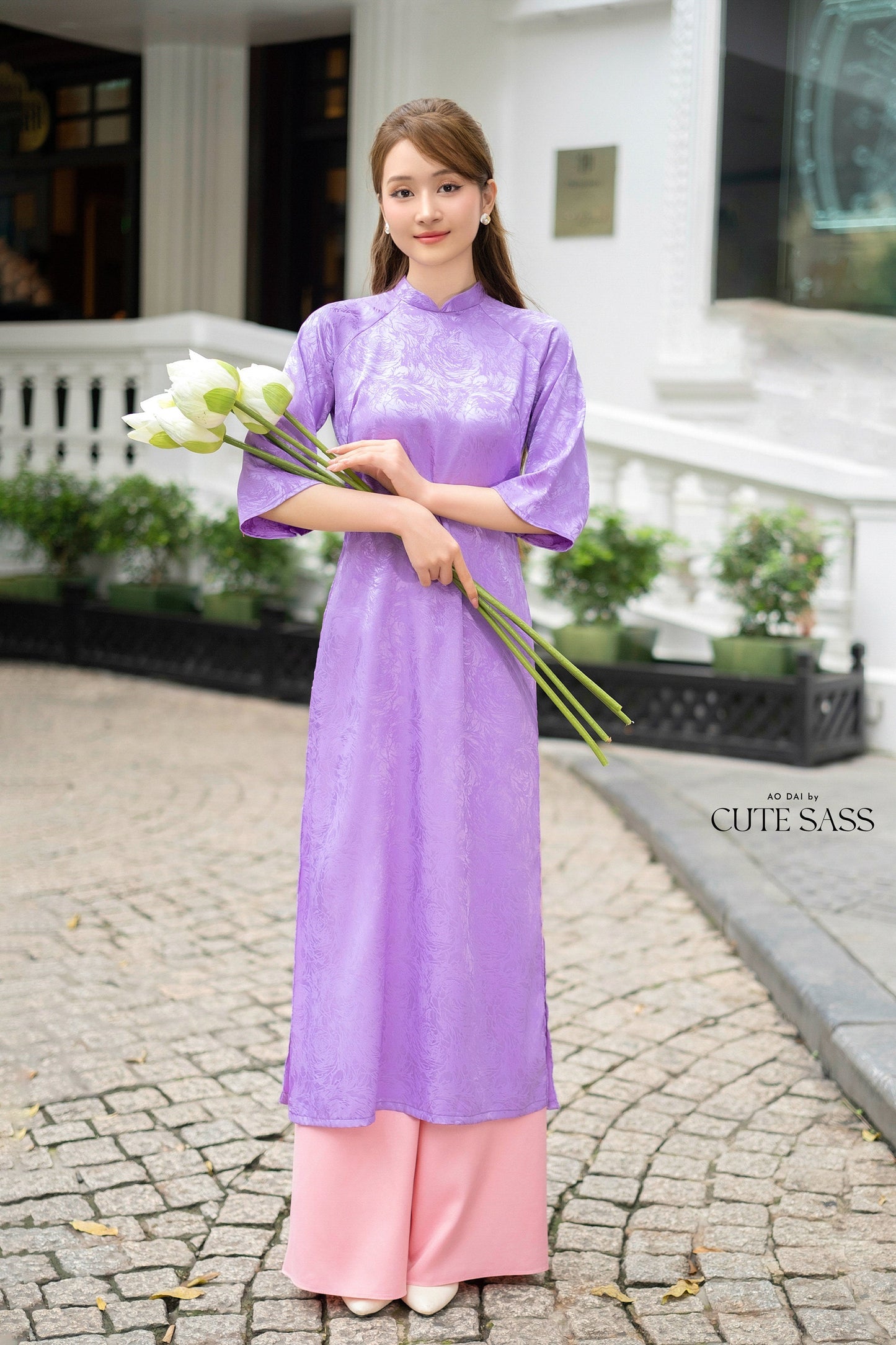 Shifted Purple and Pink Rose Gam Ao Dai
