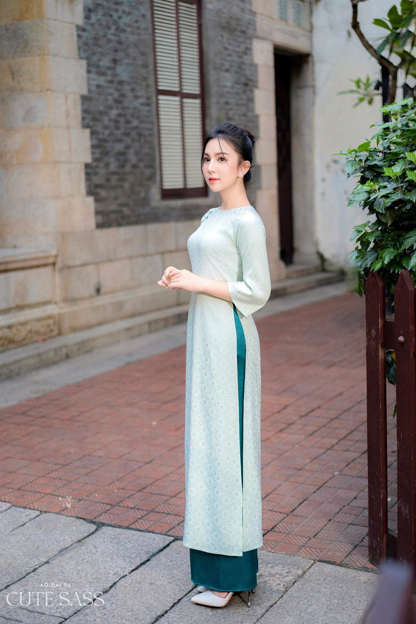 Shifted Cyan Button Gam Ao Dai Top Only (NO PANTS)
