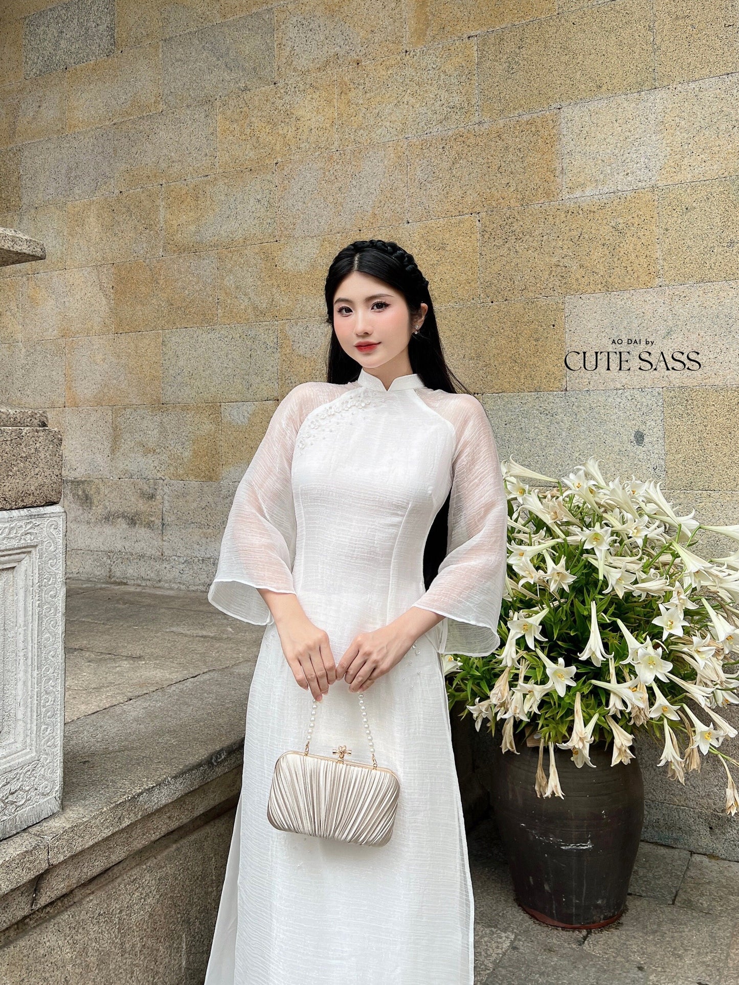 White Sparkle Daisy Ao Dai Set