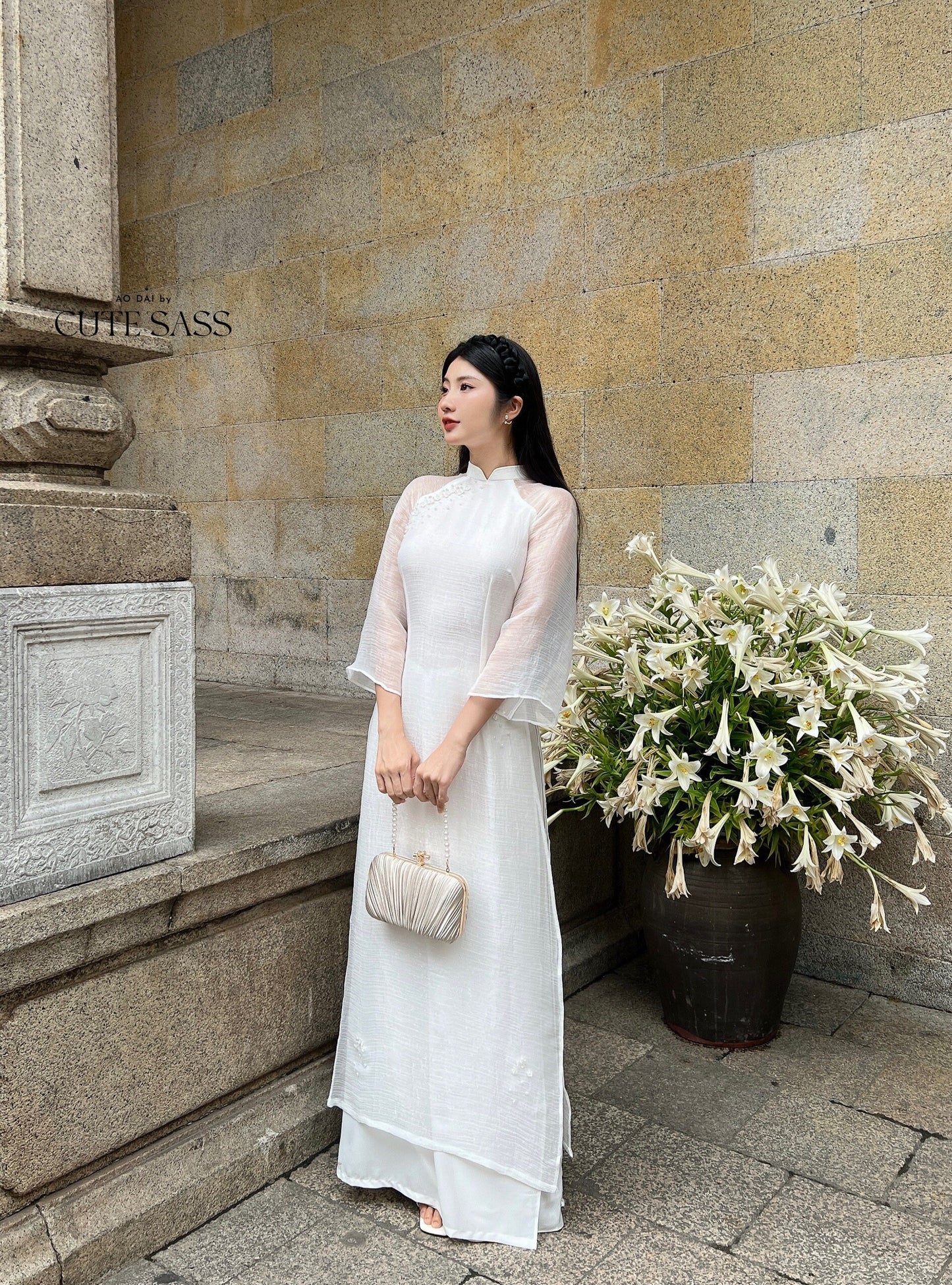 White Sparkle Daisy Ao Dai Set
