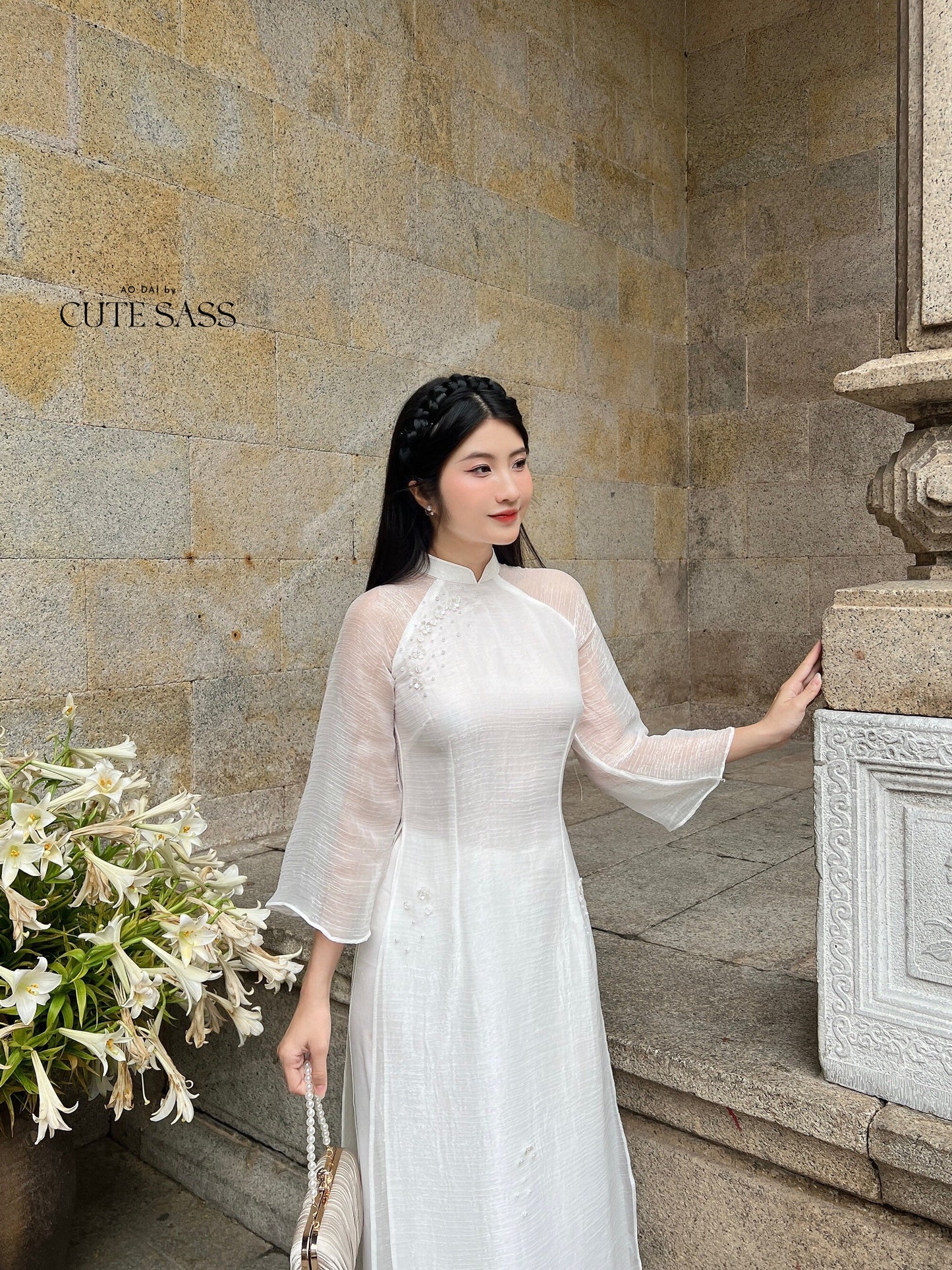 White Sparkle Daisy Ao Dai Set