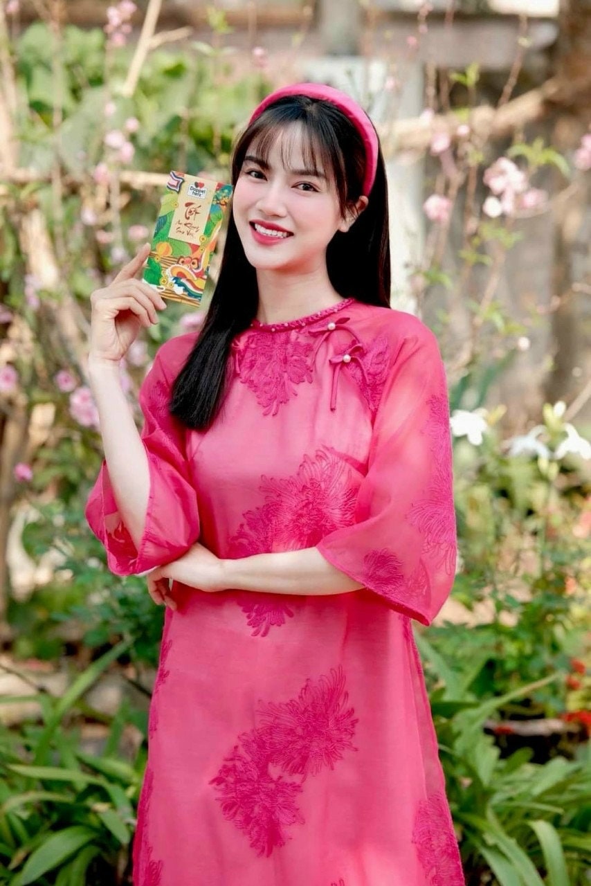 Shifted Chiffon Embroidery Ao Dai Top Only, NO PANTS (5 Colors)