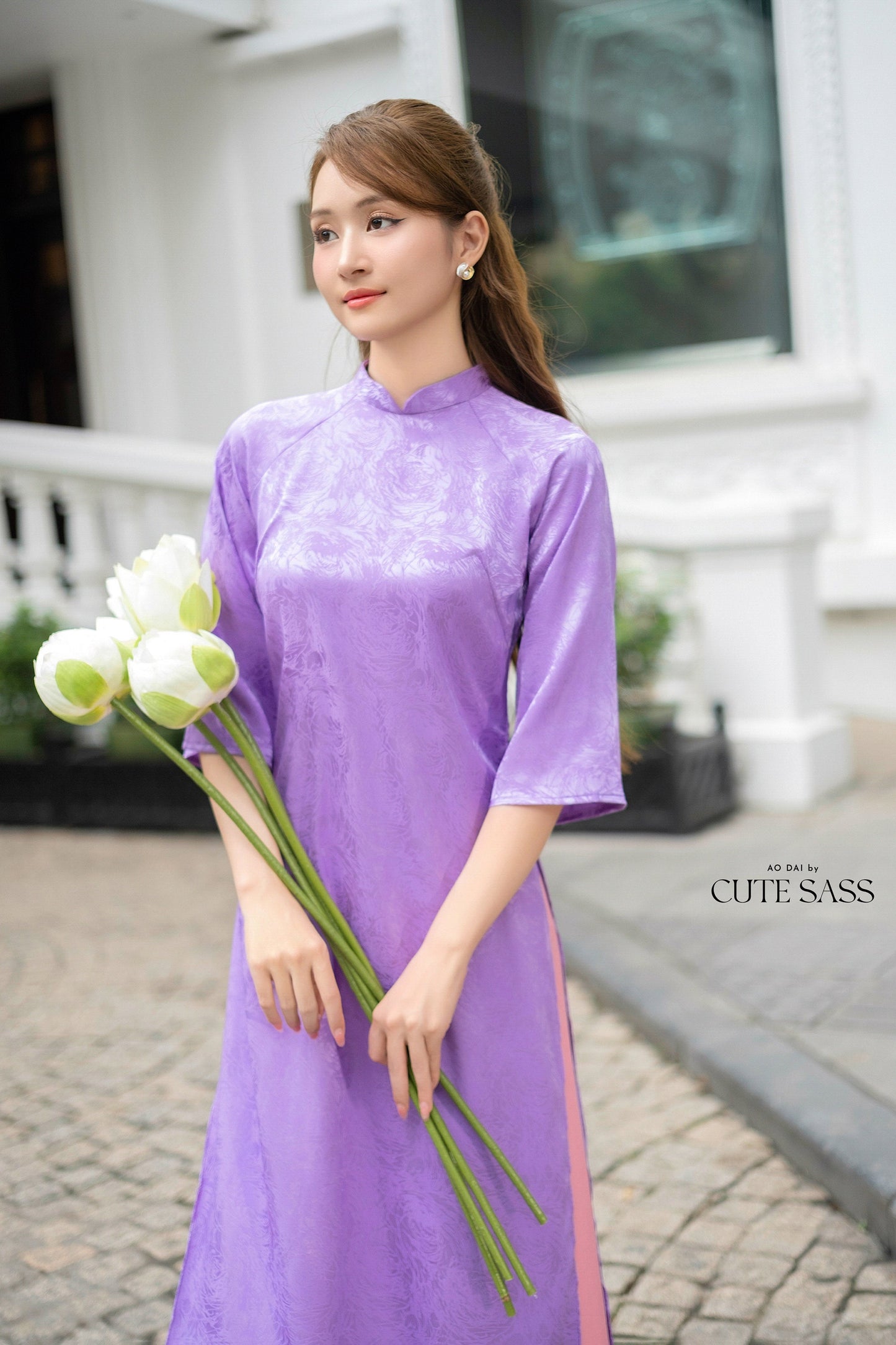 Shifted Purple and Pink Rose Gam Ao Dai