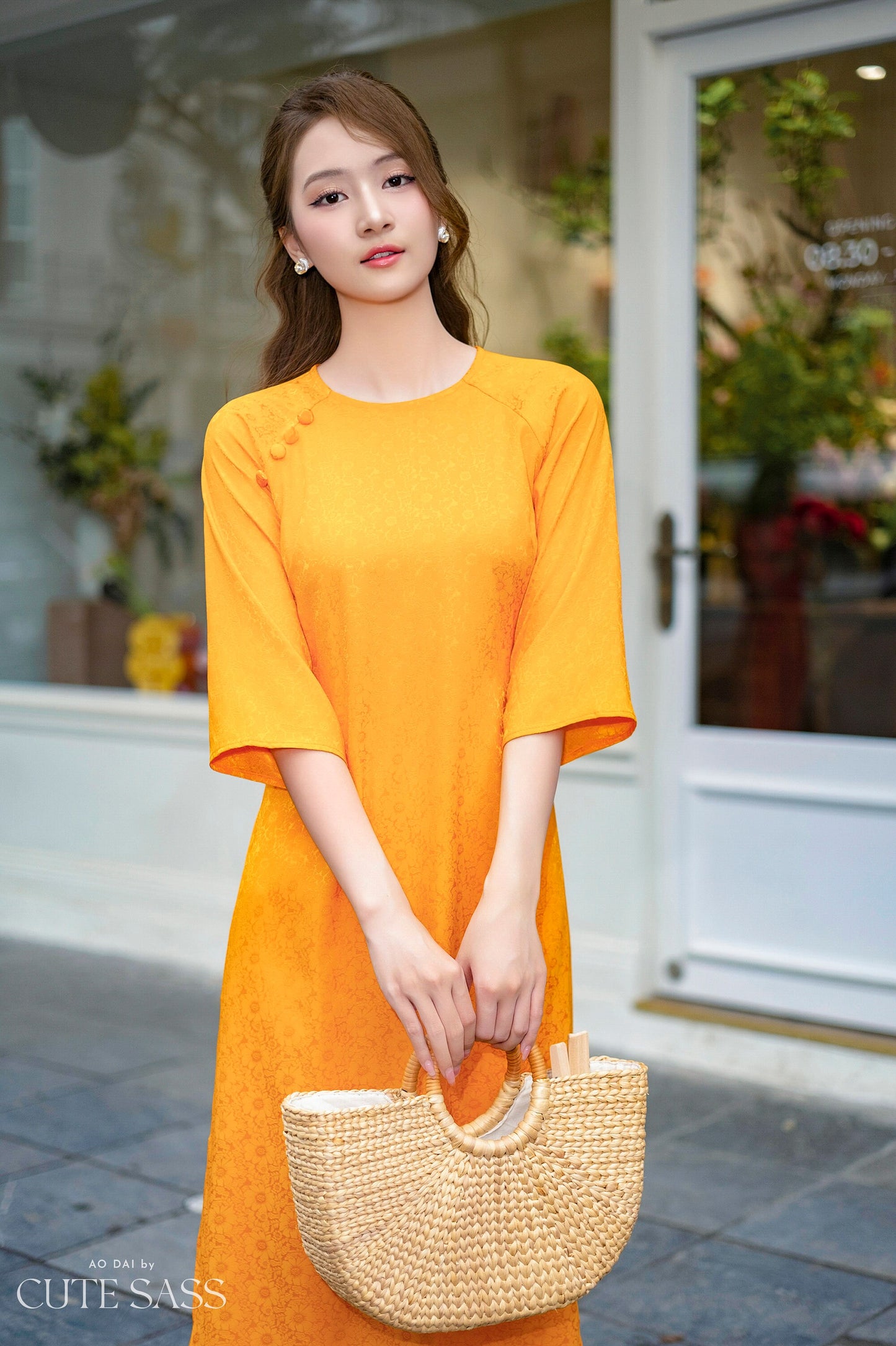 Shifted Gam Ao Dai Top Only, NO PANTS (Red, Orange)