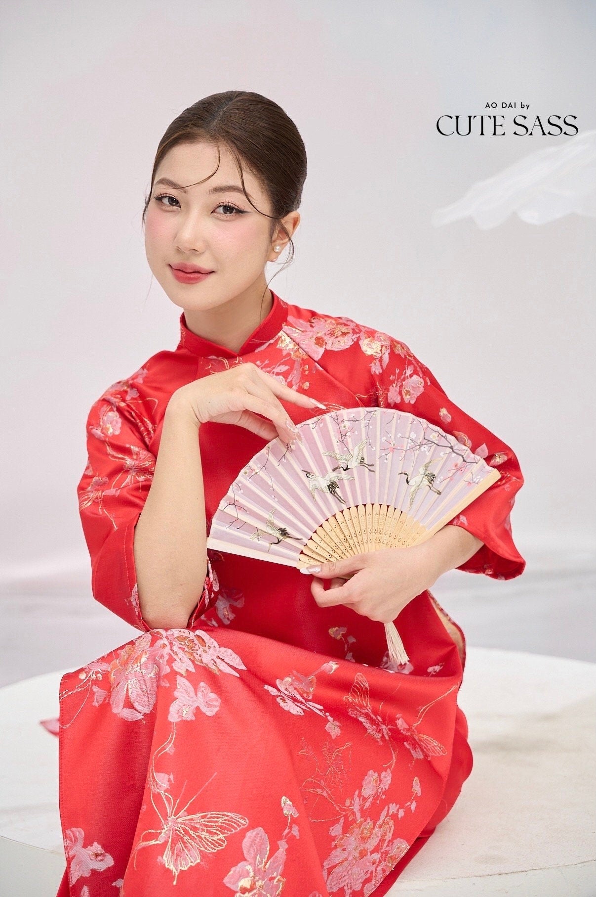 Red and Gold Butterfly Garden Shifted Ao Dai Set |Pre-made Modernized Vietnamese Ao Dai| Lunar New Year| Ao Dai Truyen Thong| 1-2D