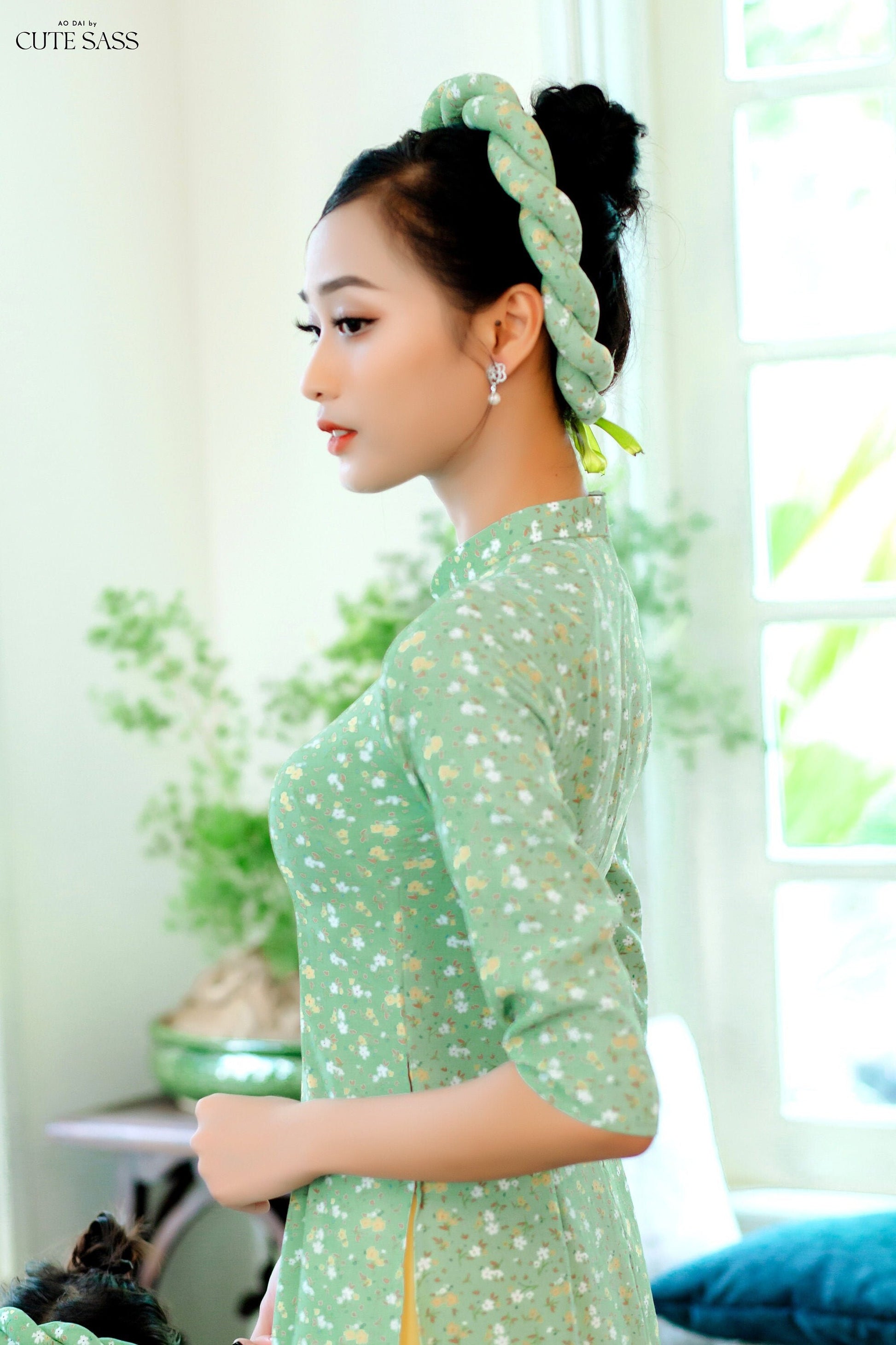 Mom and Daughter Cyan MatchingAo Dai Set with Headbands