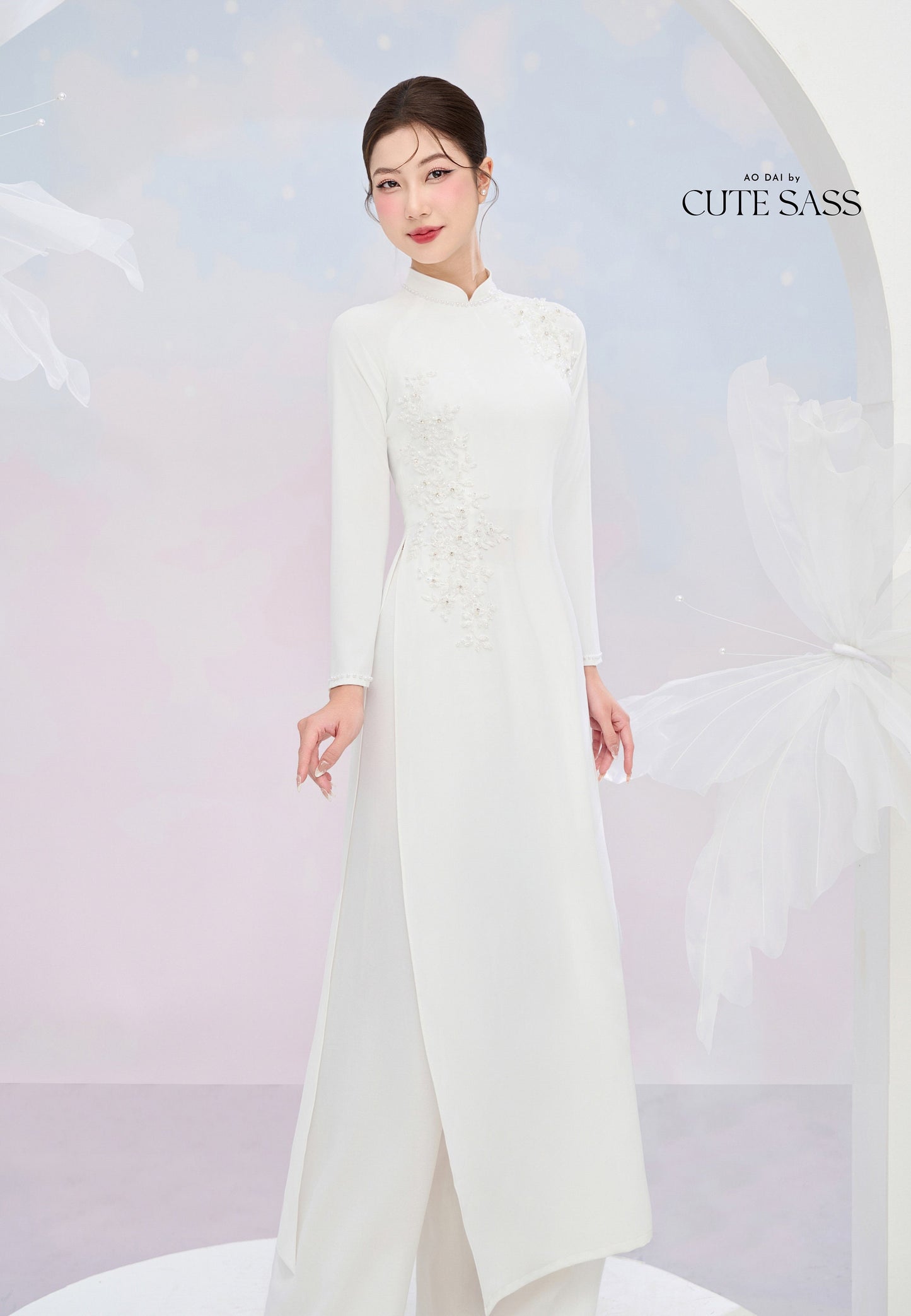 Tinh Kỳ - Jeweled Pearls Ao Dai Set M1|Pre-made Traditional Vietnamese Ao Dai|Ao Dai with Pants|Graduaion | Bridal |Ao Dai Truyen Thong|
