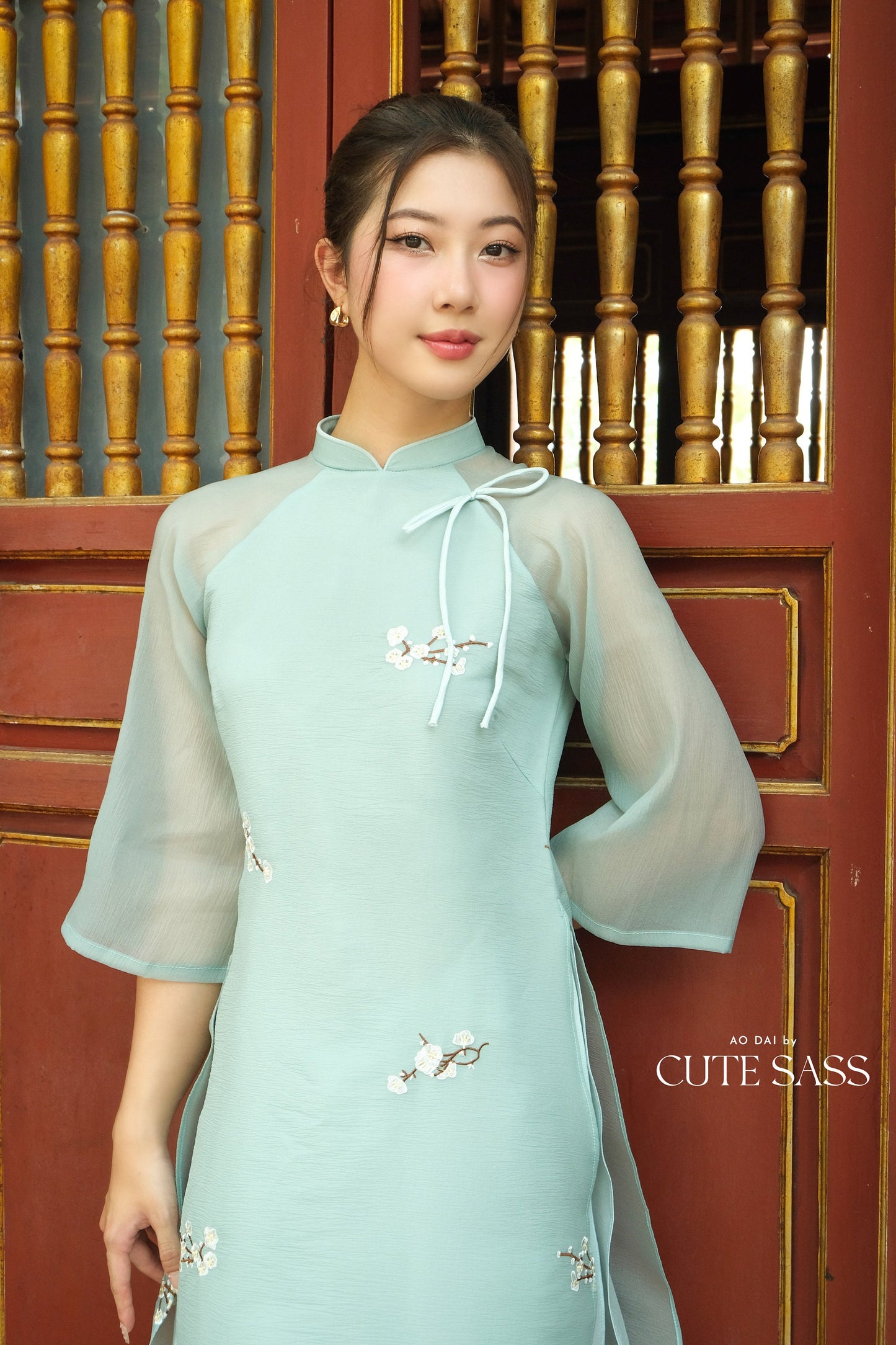 Shifted Blue Bow Ao Dai Set |Pre-made Modernized Vietnamese Ao Dai| Women Ao Dai with Pants | Lunar New Year| Ao Dai Cach Tan|40D