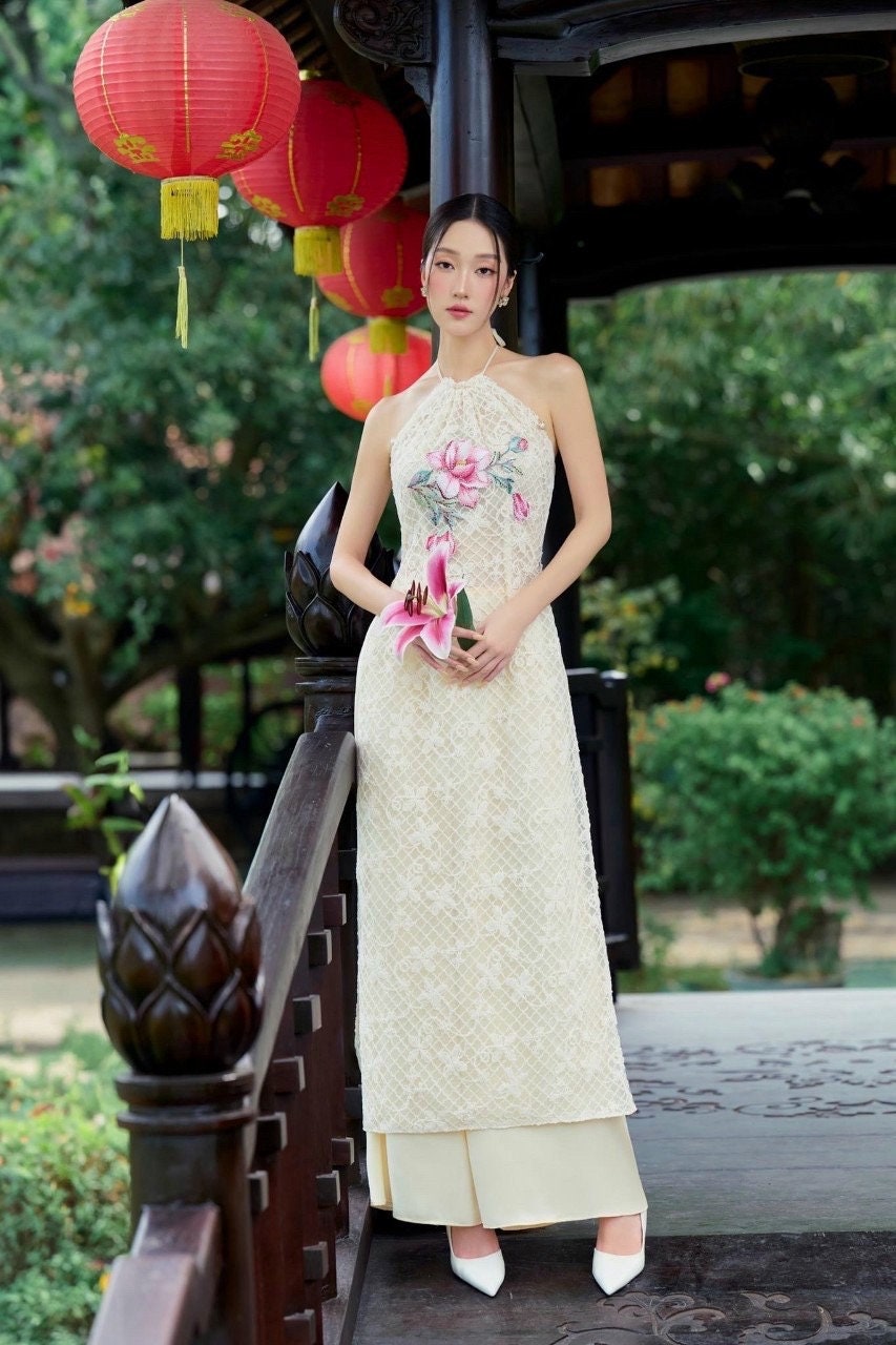 Cream Removable Cape Ao Dai Set | Pre-made Modernized Vietnamese Ao Dai| Ao Dai with Pants| Lunar New Year| Ao Dai Cach Tan | 9A