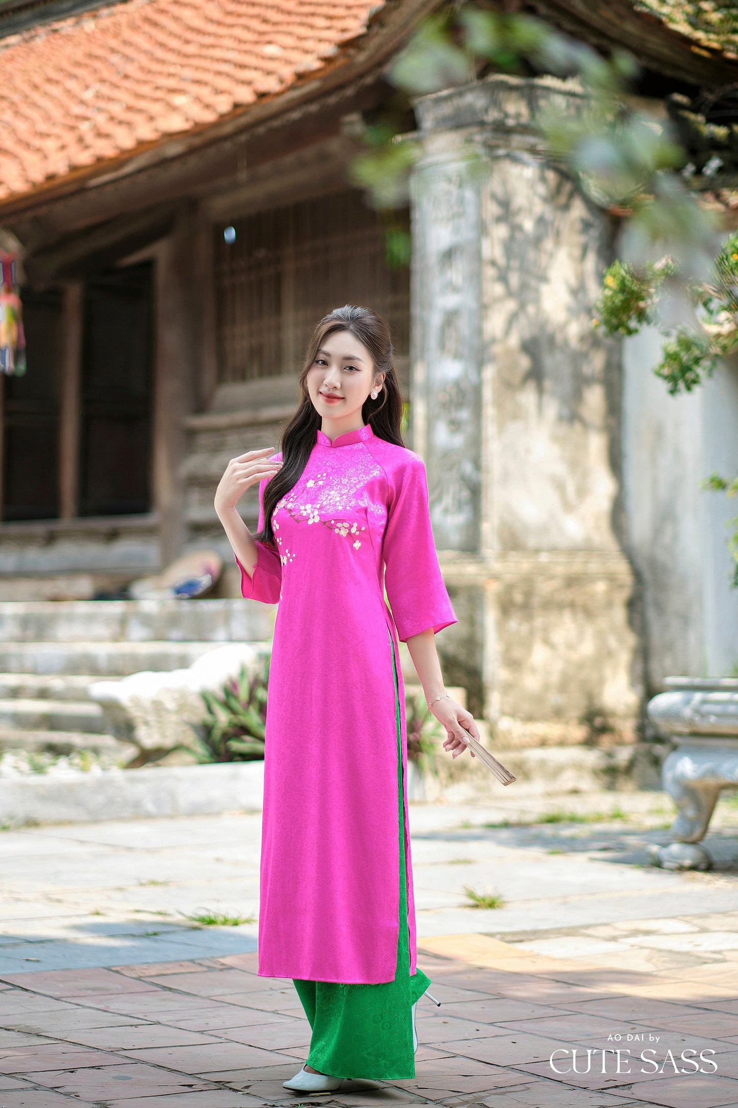 Hot Pink Mai Embroidery Gấm Ao Dai Set w/ Emerald Green Gấm Pants | Pre-made Traditional Vietnamese Ao Dai| Gam Ao Dai with Pants|10C