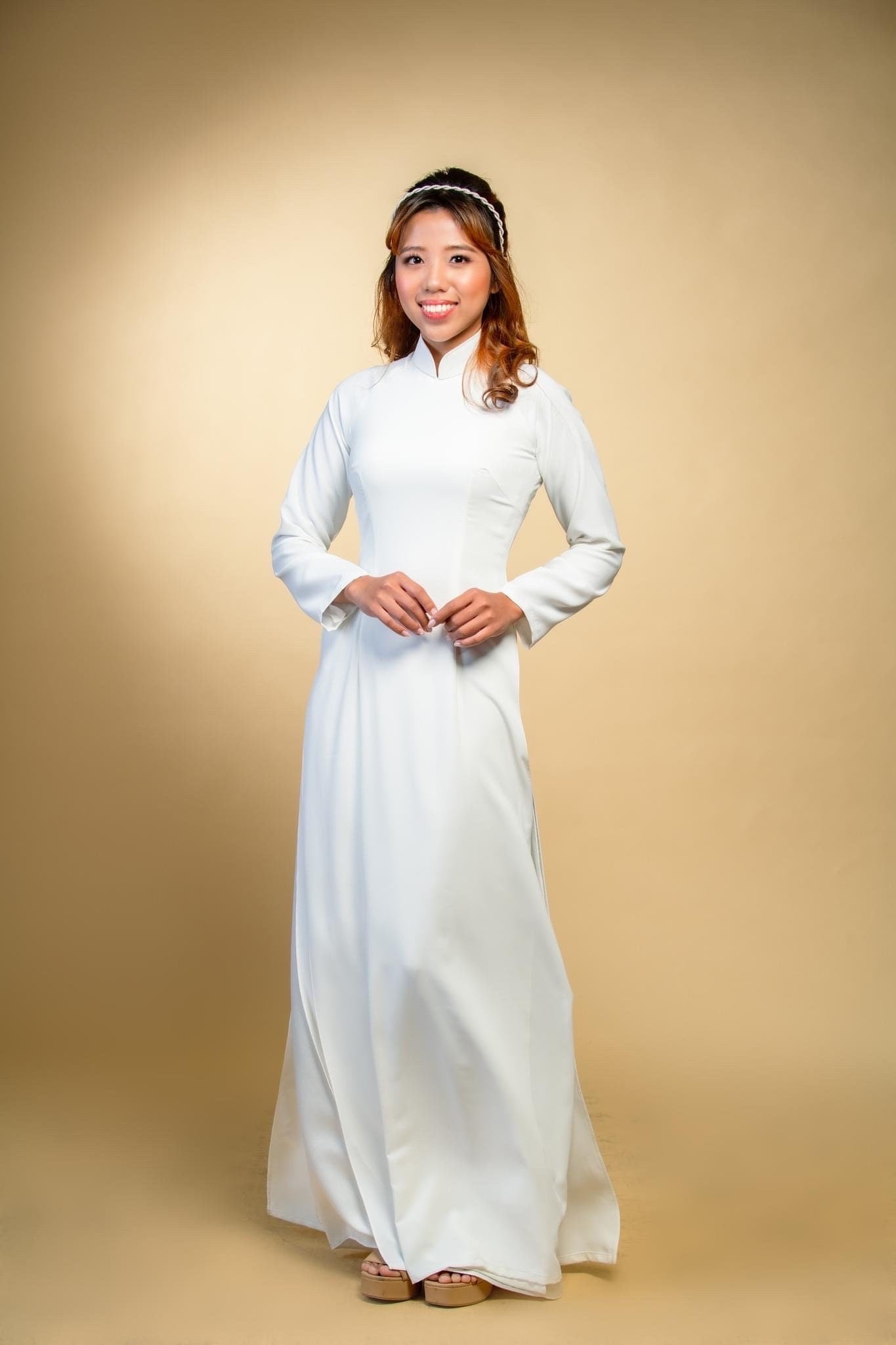 White Chiffon Plain High Collar Ao Dai Top, NO PANTS | Pre-made Traditional Vietnamese Ao Dai | Lunar New Year | Ao Dai Trang |25C