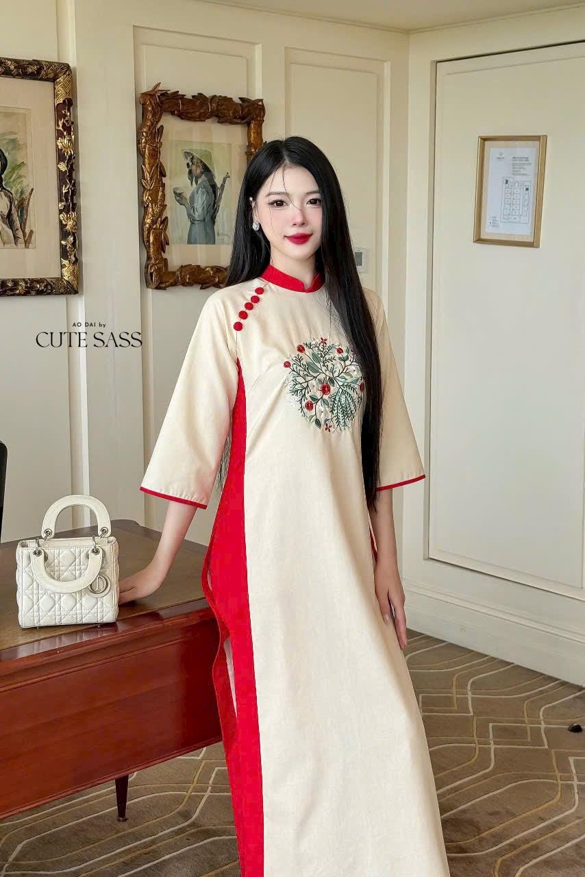 Linen Embroidery Ao Dai Set (6 Colors)
