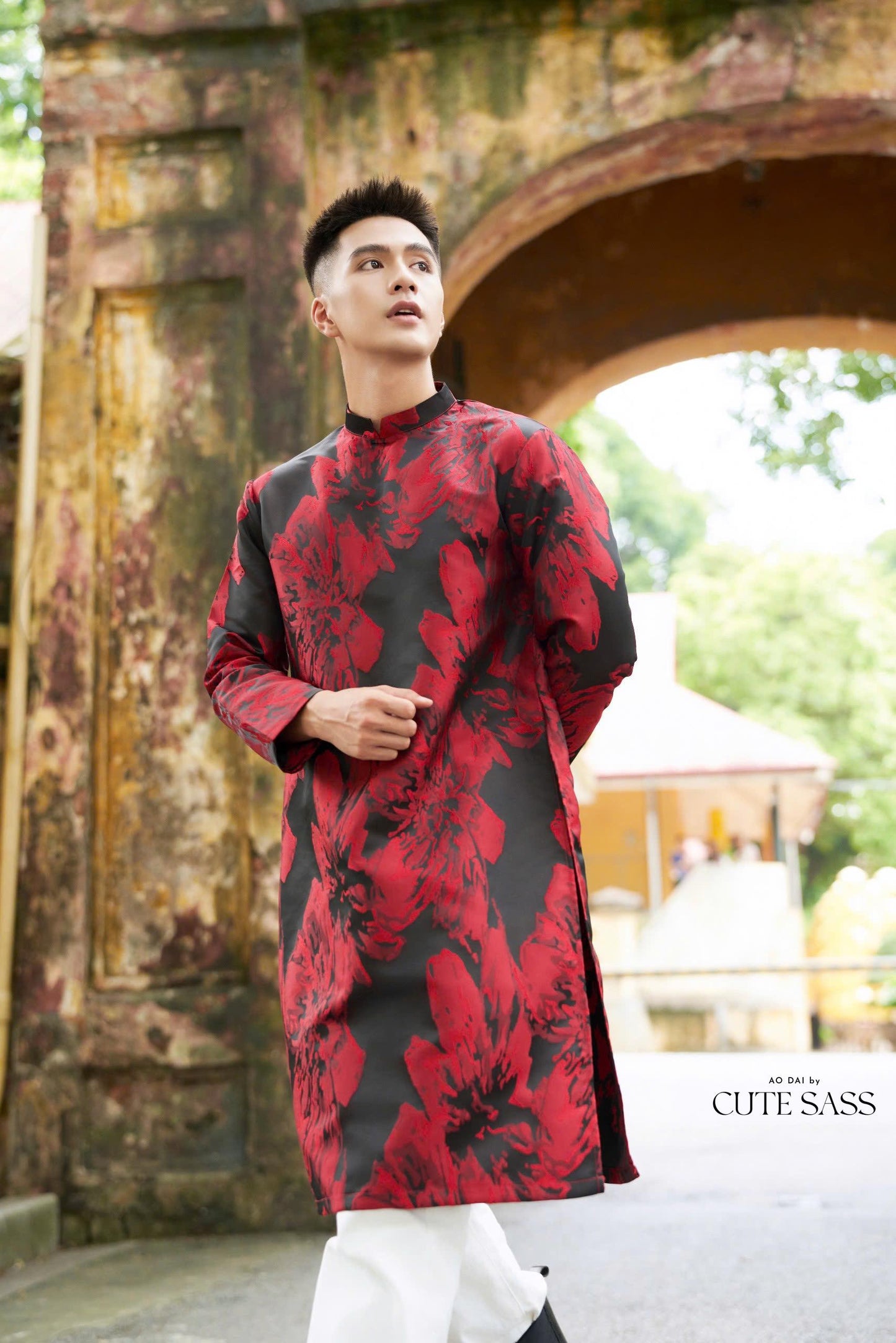 Men Black/Red Eranthis Gam Ao Dai Top | Pre-made Traditional Vietnamese Ao Dai| Lunar New Year | Ao Dai for Dad, Boy|Ao Dai Tet|
