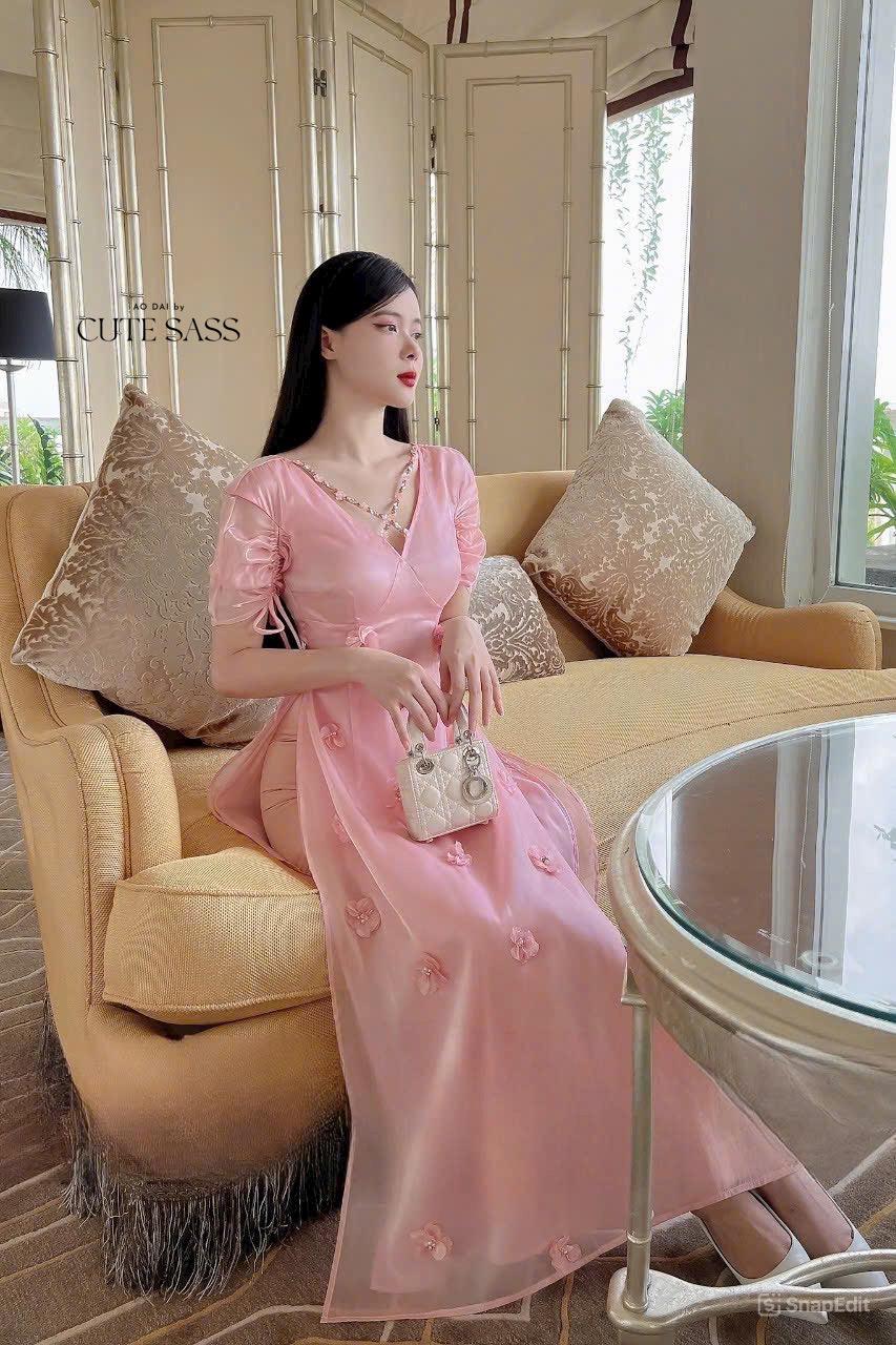 Pink V Neck Sparkle Short Sleeves Ao Dai Set | Pre-made Traditional Vietnamese Ao Dai|Ao Dai with Pants|Lunar New Year Ao Dai|