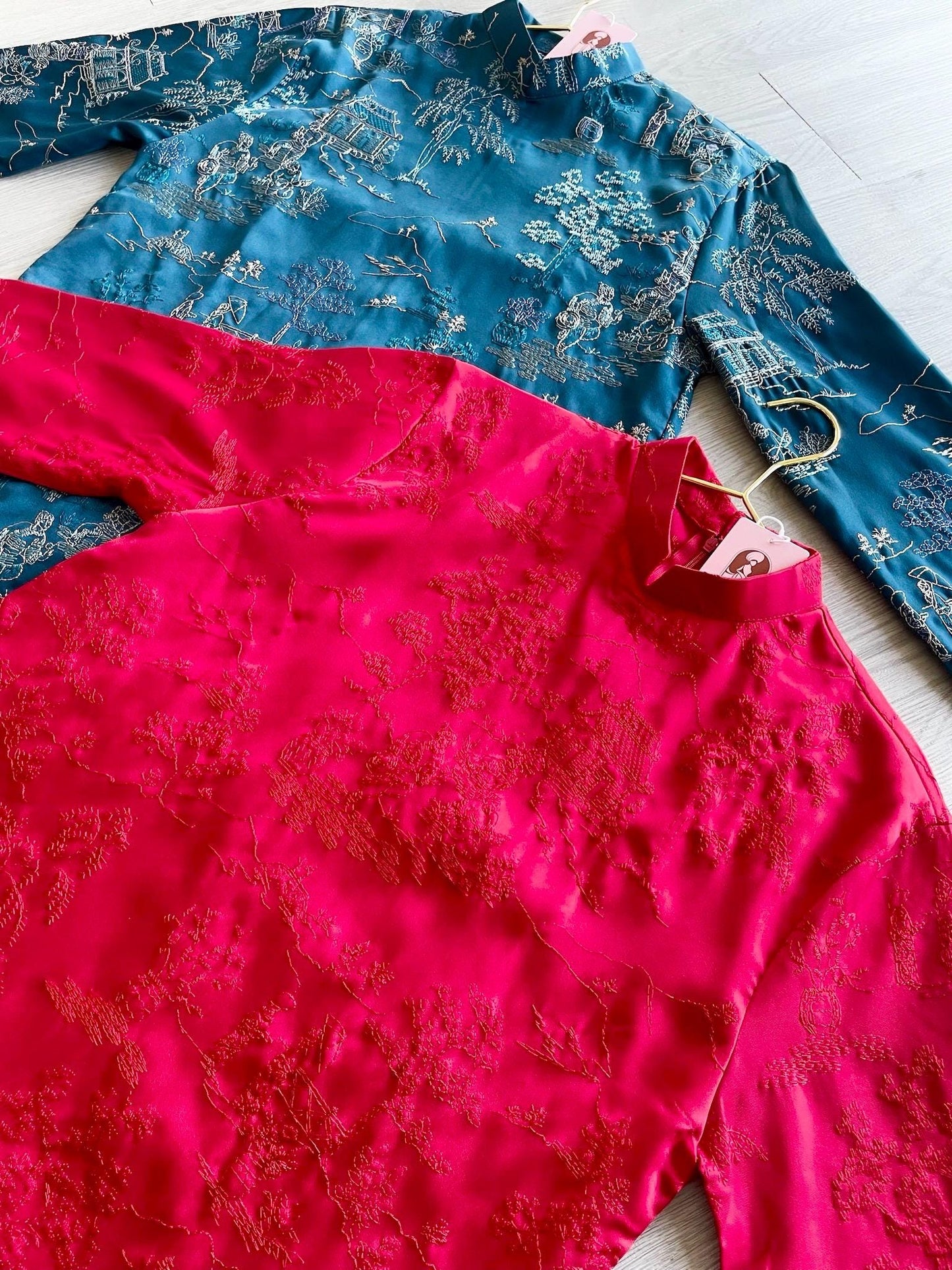 Men Red Tu Minh Ao Dai Top 29,38A| Pre-made Vietnamese Ao Dai| Lunar New Year | Ao Dai for Girl, Mom, Dad, Boy | Ao Dai Tet|