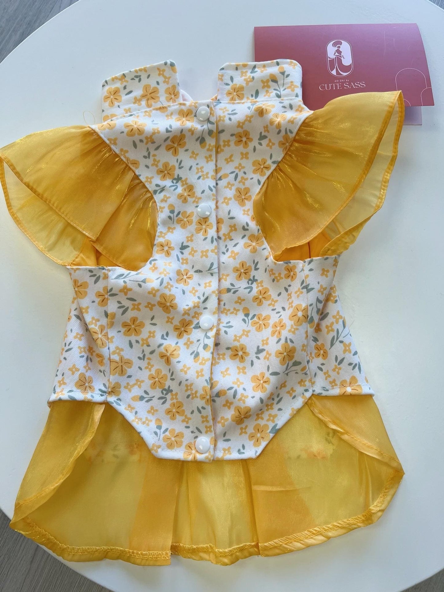 Pet Yellow Wing Sleeves Daisy Ao Dai 4B