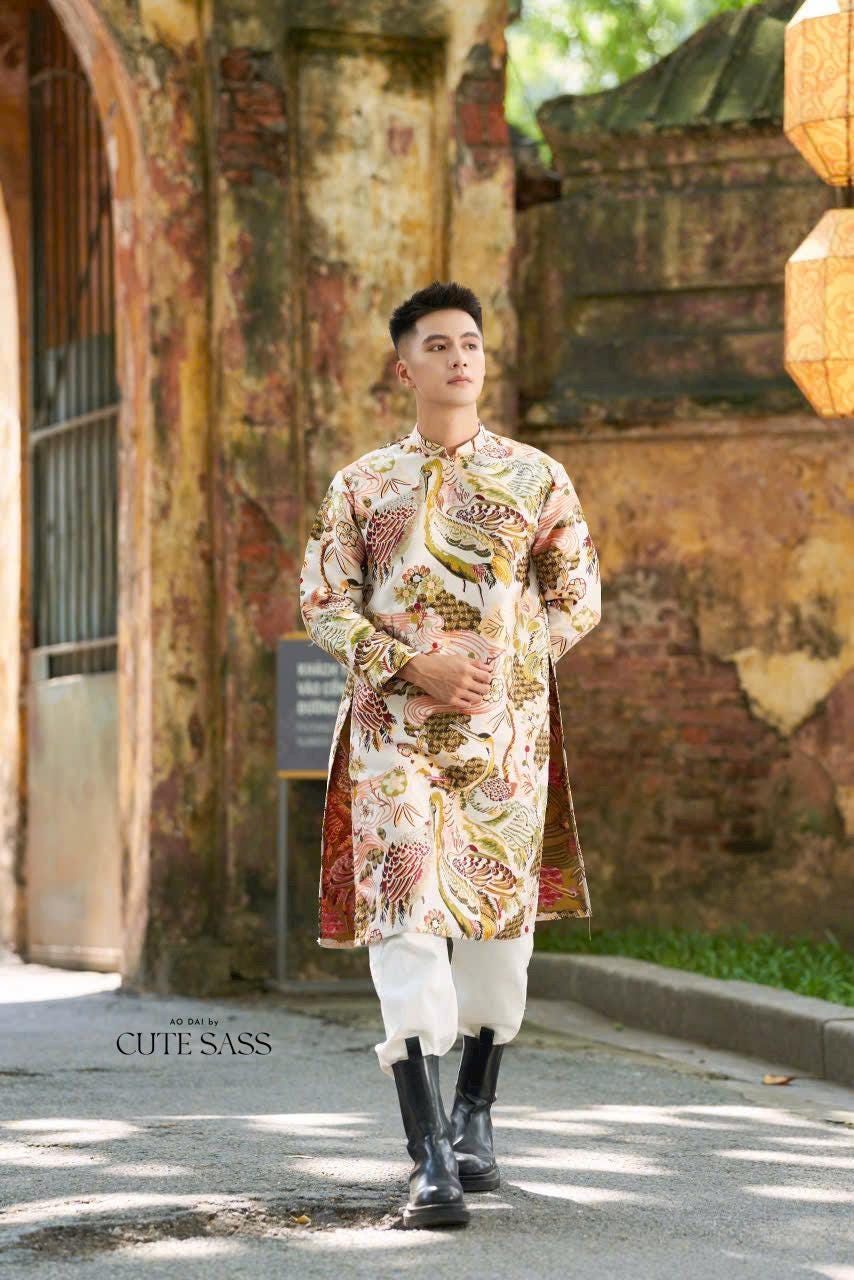 Men Gold Peacock 3D Gam Ao Dai Top| Pre-made Traditional Vietnamese Ao Dai| Lunar New Year | Ao Dai for Dad, Boy | Ao Dai Tet|