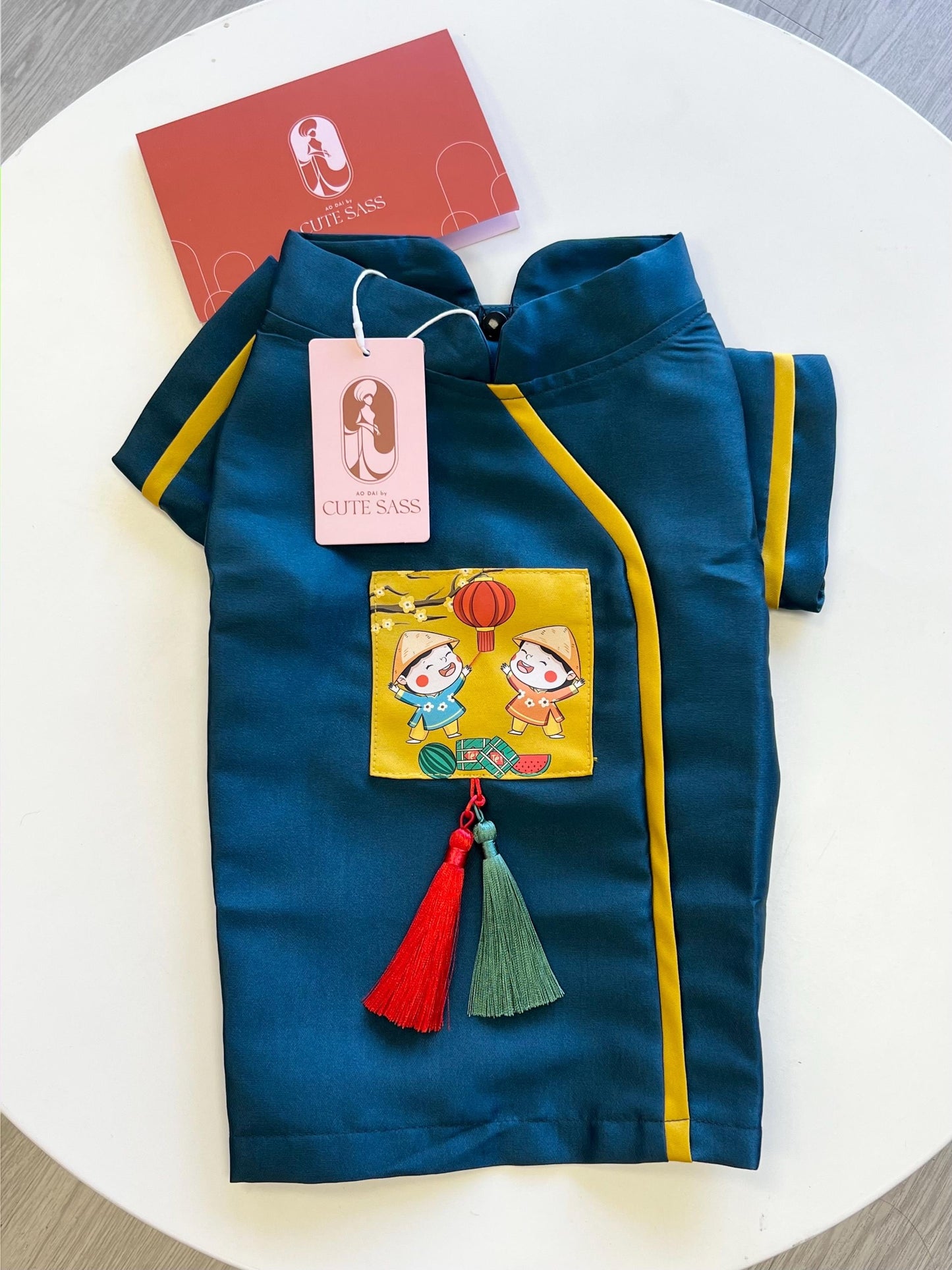 Pet Blue Banh Tet Tassel Ao Dai 3B