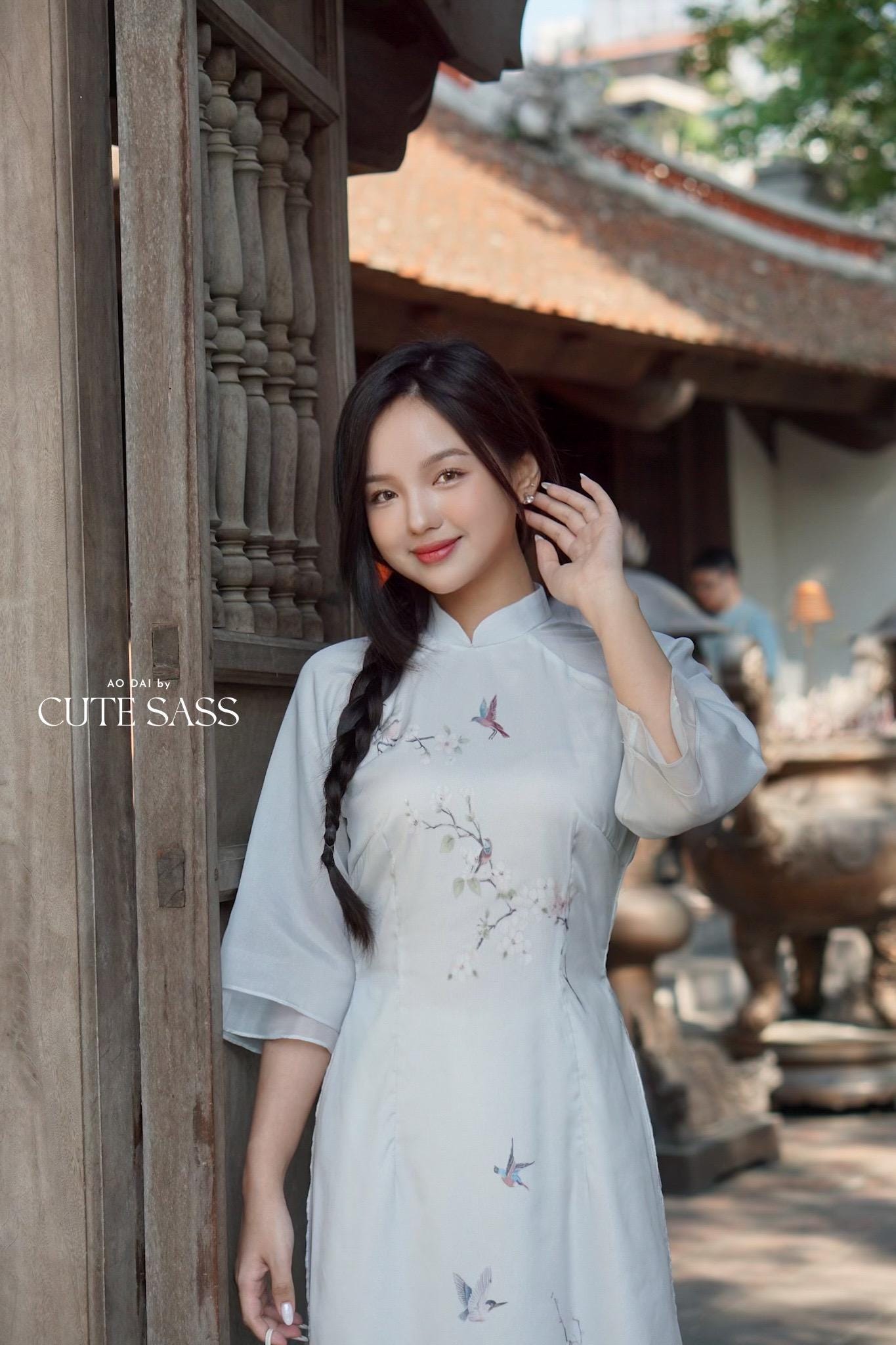 Yen Oanh - Ash Blue Sparkle Garden Butterflies Dai Set 23A|Pre-made Traditional Vietnamese Women Ao Dai with Pants|Lunar New Year|