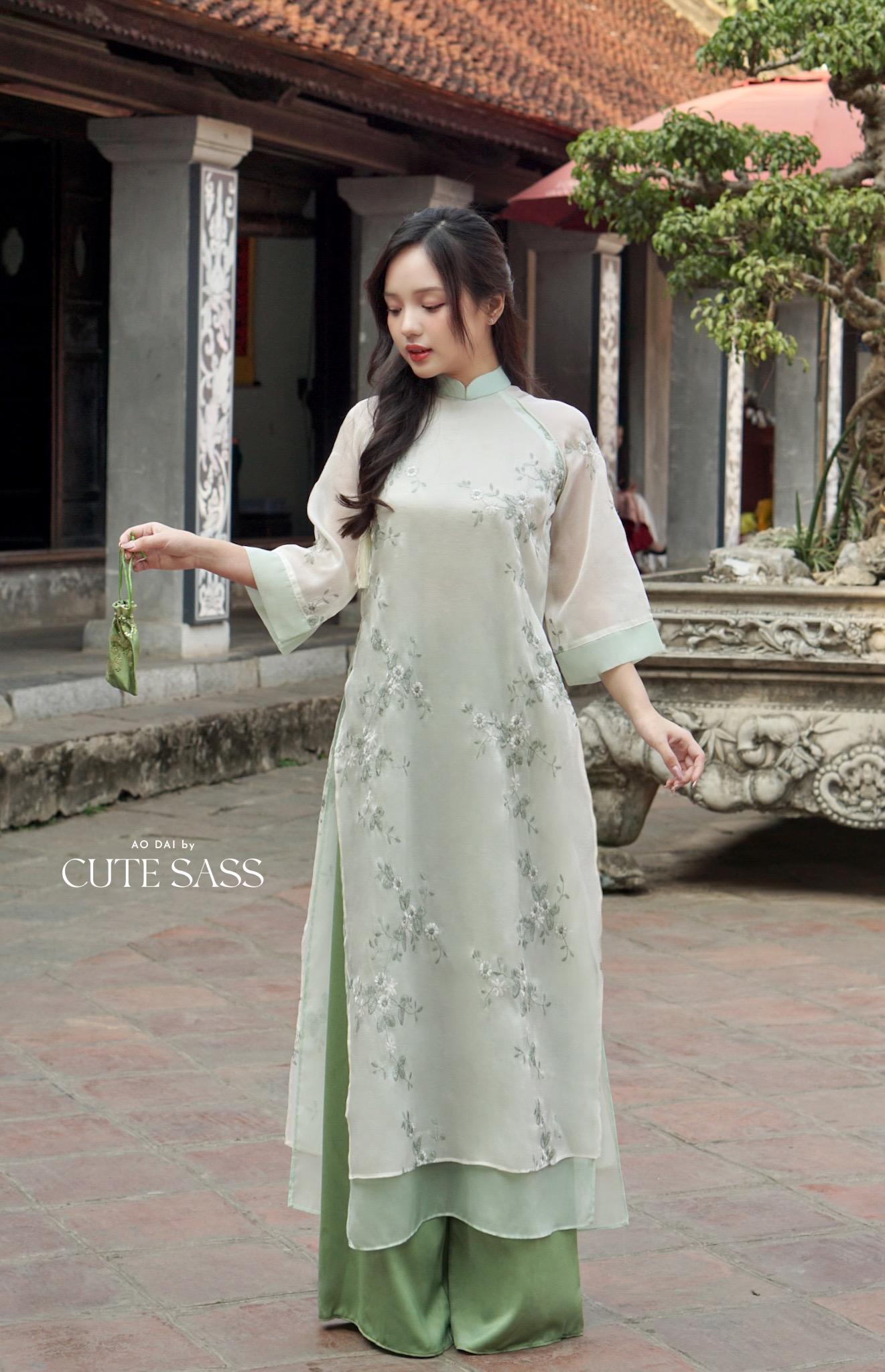 Shifted Cyan Embroidery Chiffon with Clover Tassel Ao Dai Set |Pre-made Vietnamese Women Ao Dai with Pants | Lunar New Year|Ao Dai Cach Tan
