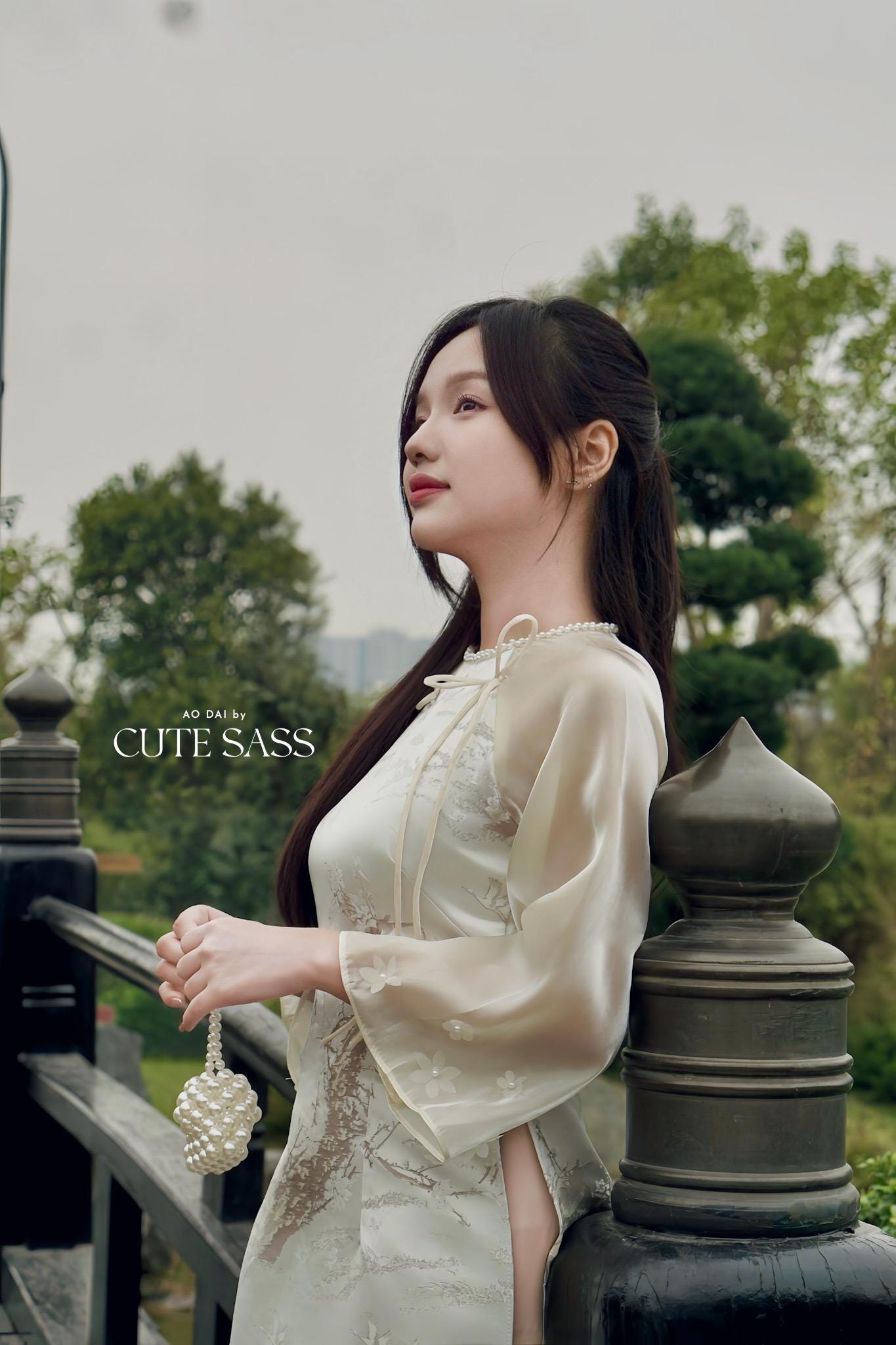 Cream Shiny Mountain Pearl Neckline Bow and Flower Sleeves Ao Dai Set|Pre-made Vietnamese Ao Dai | Lunar New Year|
