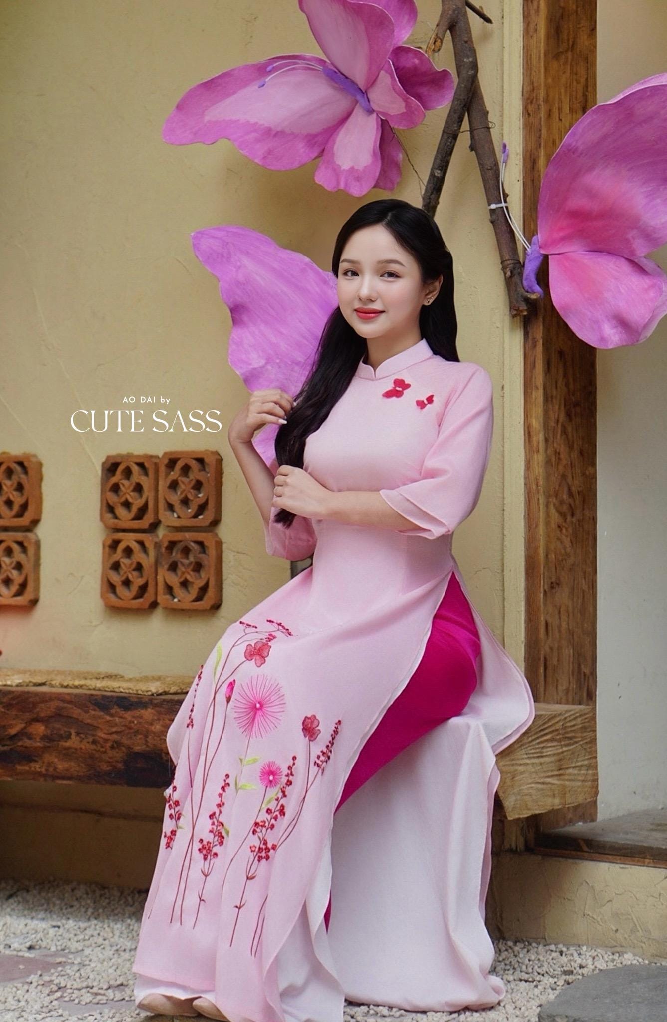 Pink Chiffon 3D Butterflies Ao Dai Set |Pre-made Vietnamese Ao Dai with Pants | Lunar New Year|Ao Dai Cach Tan