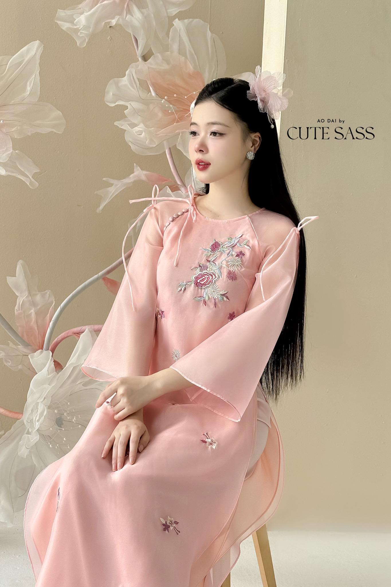 Pink Chiffon Embroidery Roses Ao Dai Set 12C| Pre-made Modernized Vietnamese Ao Dai with Pants| Lunar New Year| Ao Dai Cach Tan| AoDaibyCuteSass