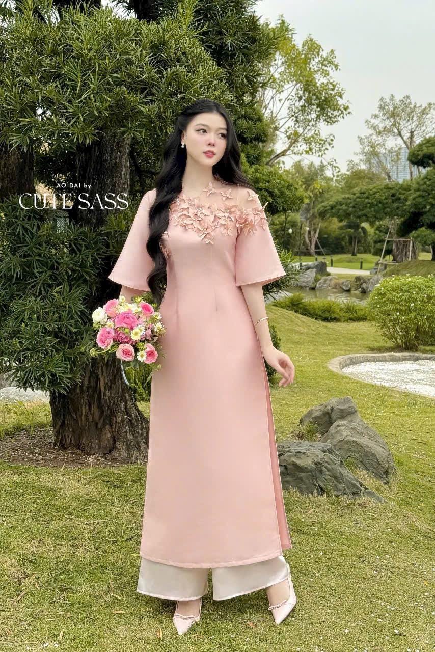 Pink 3D Flowers with Mesh Neckline Ao Dai Top Only, No Pant 30C|Pre-made Modernized Vietnamese Ao Dai| Pastel Ao Dai| Lunar New Year| AoDaibyCuteSass