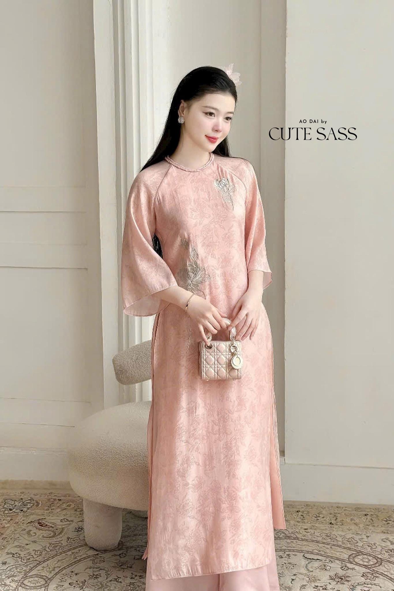 Pink Embroidery Lotus Braided Neckline Ao Dai Set 12C|Pre-made Modernized Vietnamese Ao Dai|Pastel Pink Ao Dai| AoDaibyCuteSass