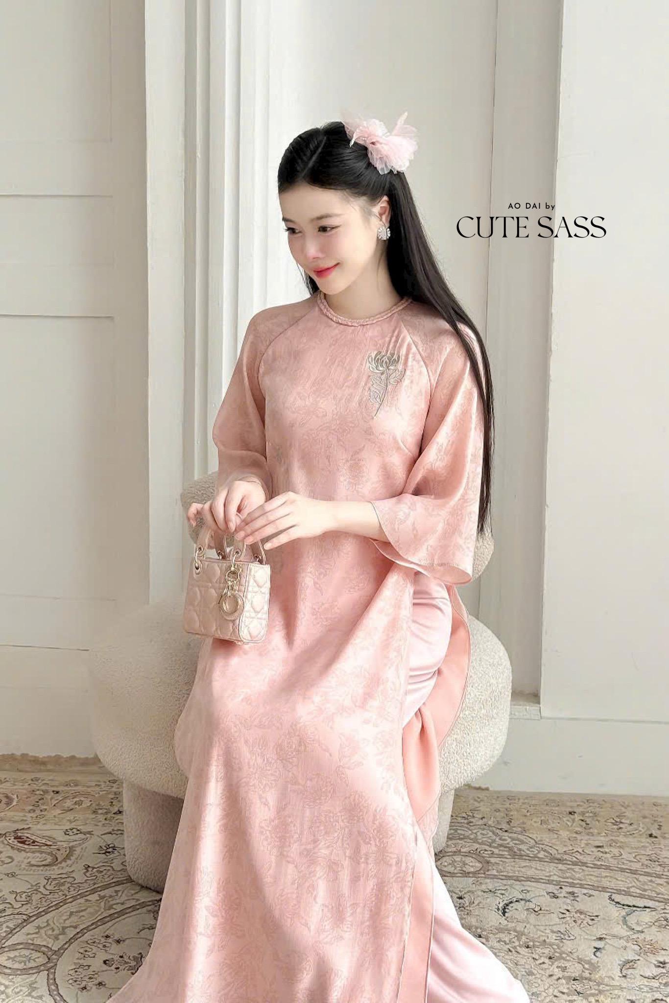 Pink Embroidery Lotus Braided Neckline Ao Dai Set 12C|Pre-made Modernized Vietnamese Ao Dai|Pastel Pink Ao Dai| AoDaibyCuteSass