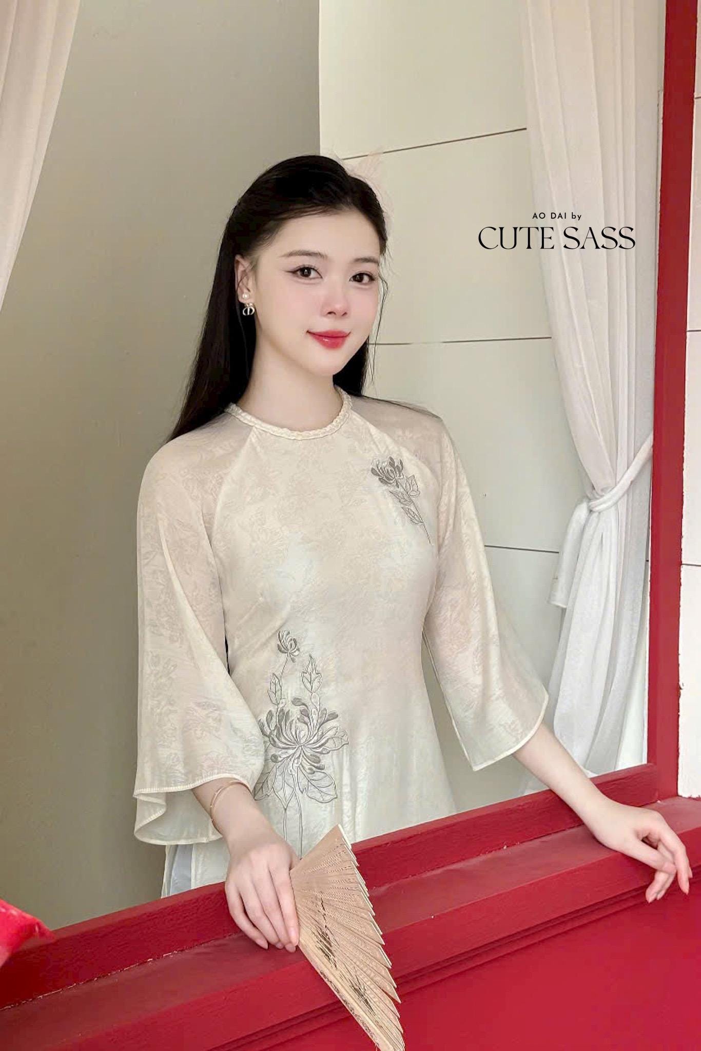Cream Embroidery Lotus Braided Neckline Ao Dai Top Only, No Pants 12C|Pre-made Modernized Vietnamese Ao Dai|Pastel Pink Ao Dai| AoDaibyCuteSass