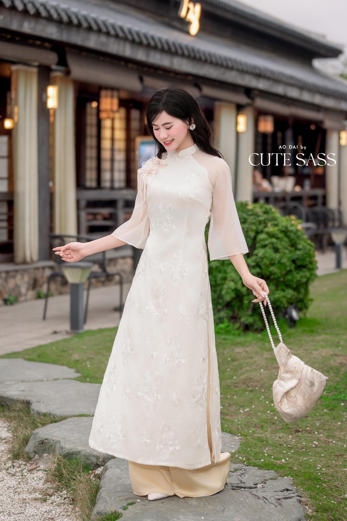 Cream Chiffon Embroidery Bow Ao Dai Set 6D |Pre-made Vietnamese Women Ao Dai with Pants | Lunar New Year|Ao Dai Cach Tan AoDaibyCuteSass