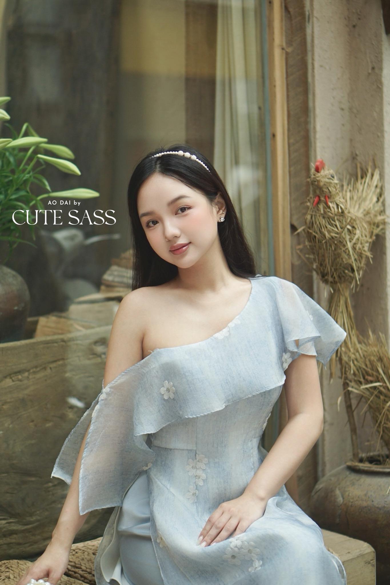Yen - Blue Skyline Flow Off Shoulder Ao Dai Top Only, No Pants| Pre-made Modernized Vietnamese Ao Dai| Lunar New Year AoDaibyCuteSass