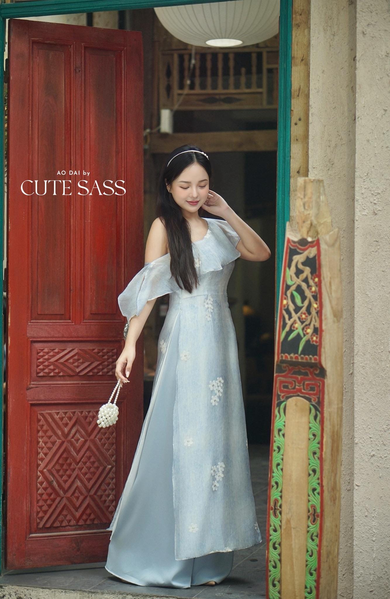 Yen - Blue Skyline Flow Off Shoulder Ao Dai Top Only, No Pants| Pre-made Modernized Vietnamese Ao Dai| Lunar New Year AoDaibyCuteSass